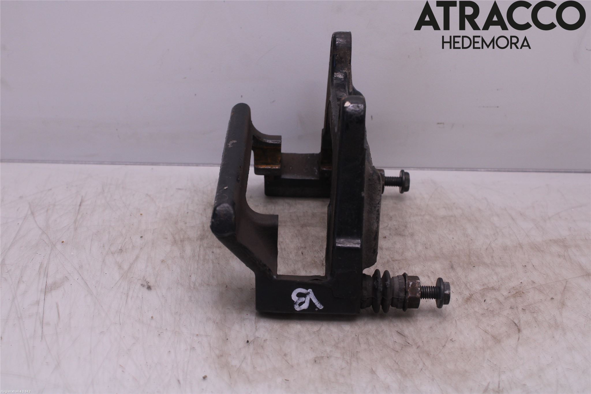 Audi A8/S8 4E  02-09 Bremsecaliper Feste Holder