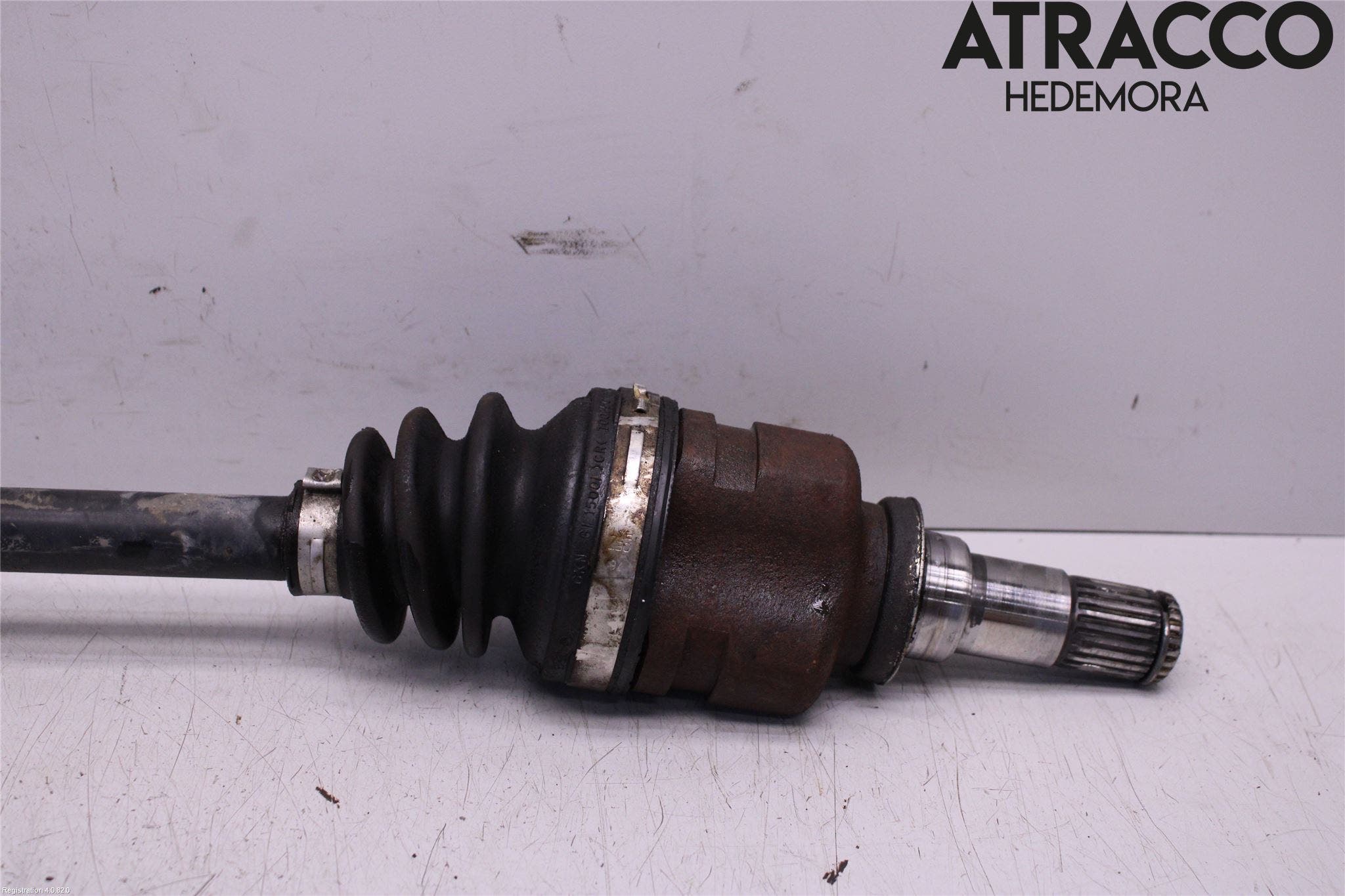 Toyota YARIS XP90 06-11 Drivaksel Foran Kompl Venstre