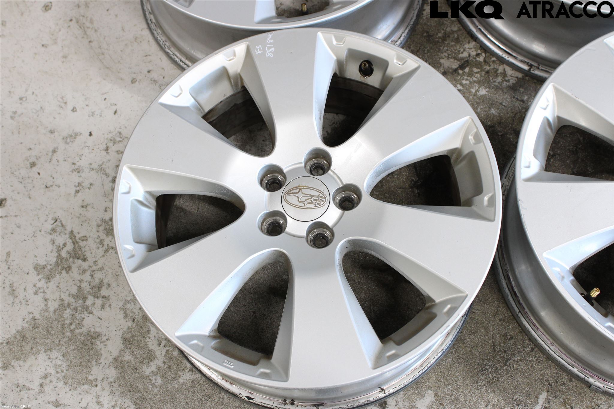 Subaru OUTBACK 10-15 Felg Aluminium Sett 4Stk