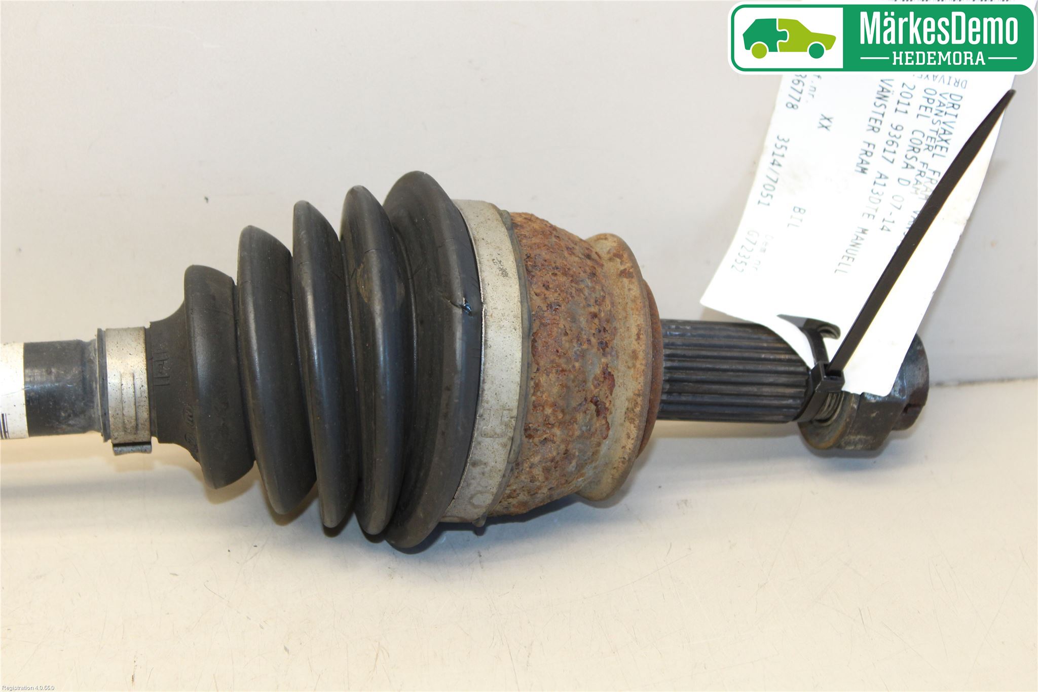 Opel CORSA D 07-14 Drivaksel Foran Kompl Venstre