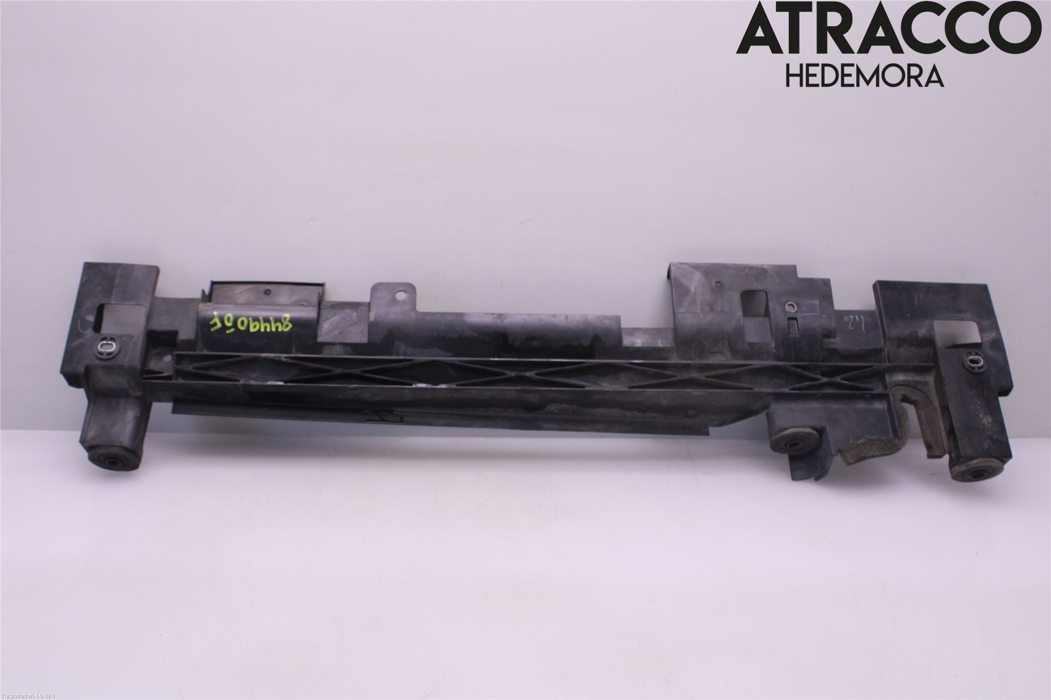 Nissan X-TRAIL 14-21 Radiator Feste - Ramme - Bjelk