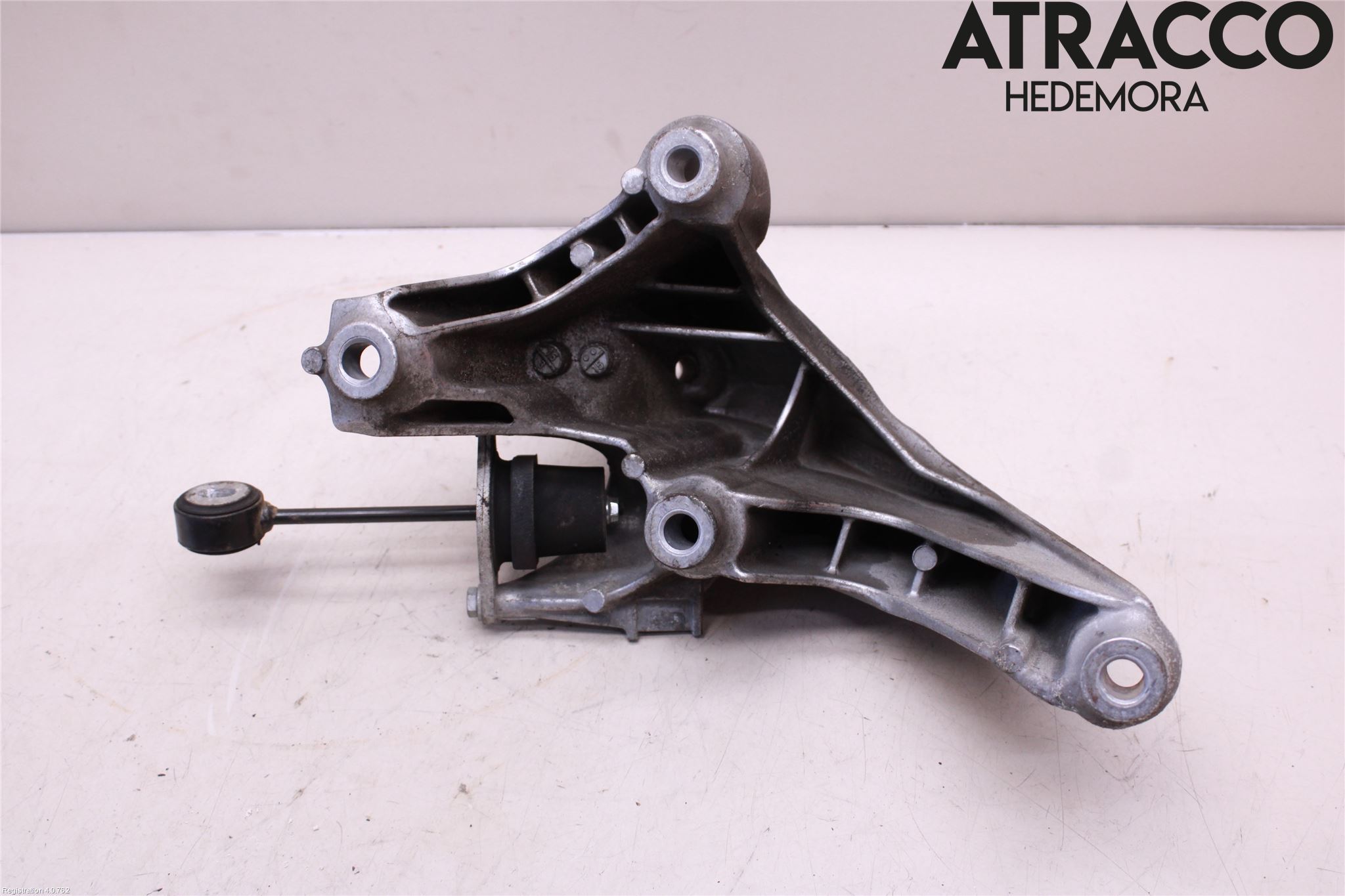 Audi A4/S4 B9 16-19 Motor Feste Stål-Alu