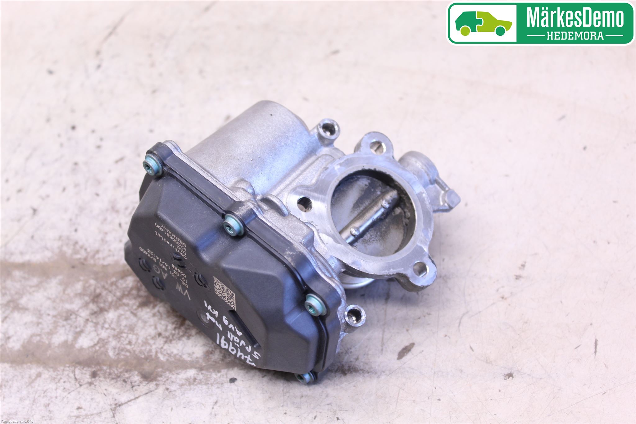 Audi A4/S4 B9 16-19 Inns Spjeldhus