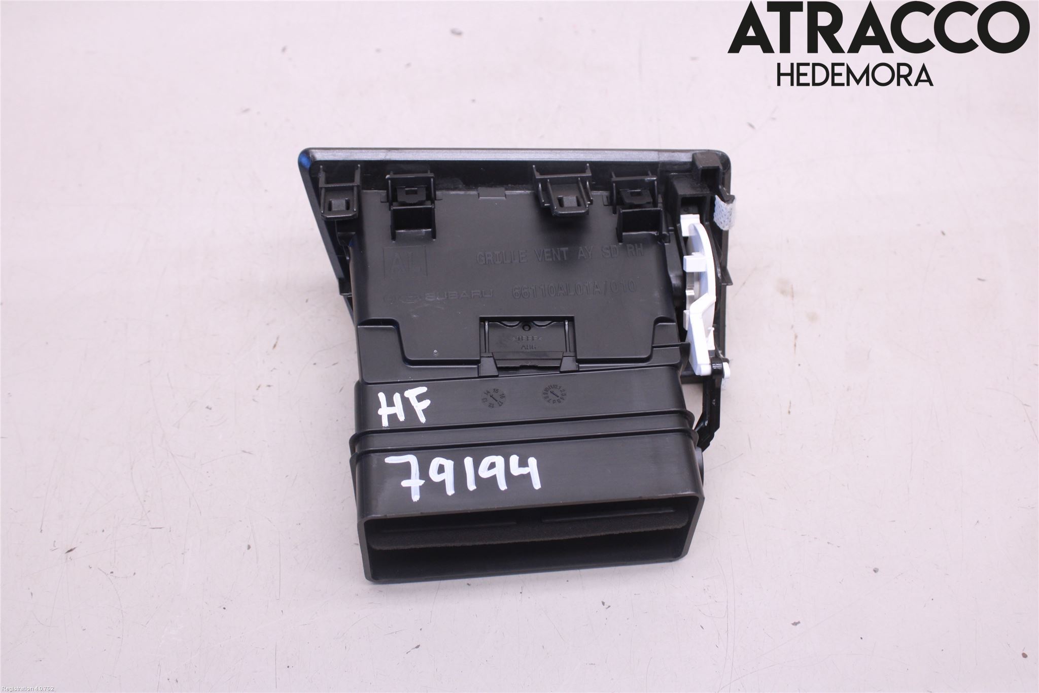 Subaru OUTBACK 15-20 Dashbord Kanal - Dyse