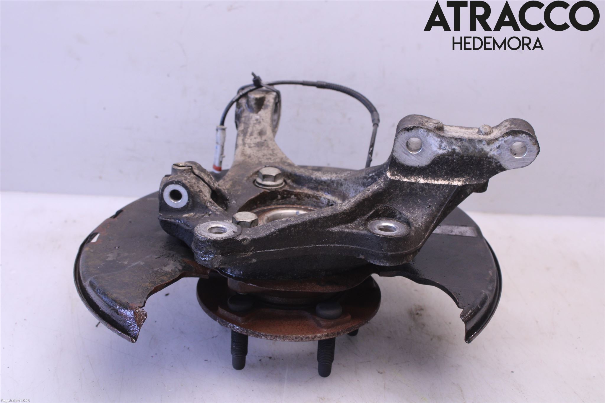 Opel INSIGNIA 09-16 Spindel Vf