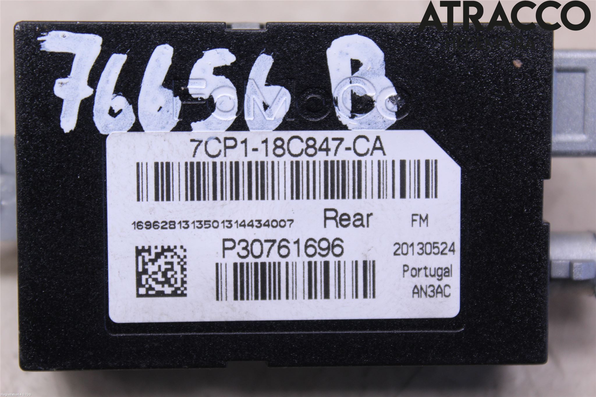 Ford C-MAX II  11-14 Stereo Antenneforsterker