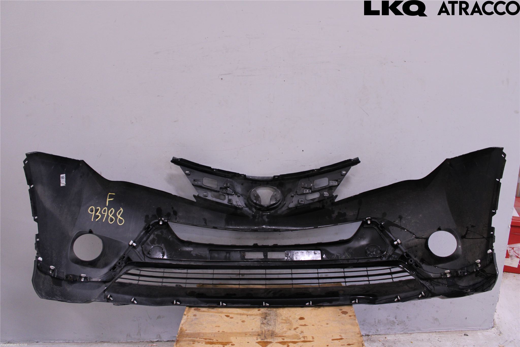 Toyota RAV4 13-18 Støtfanger Foran Plastdeksel