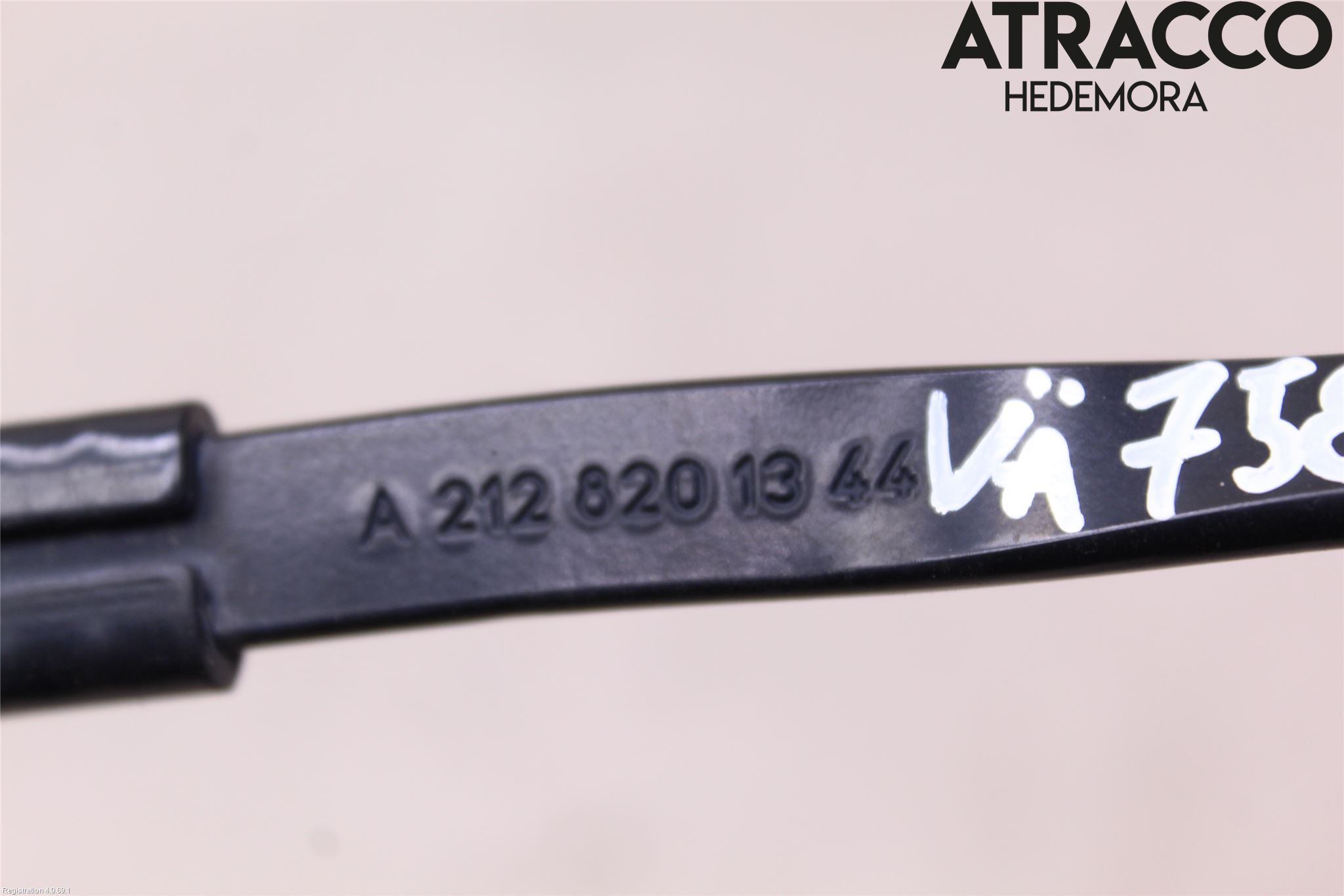 Mercedes-Benz MB E-KLASS (W212) 09-16 Viskerarm-Armer Frontrute
