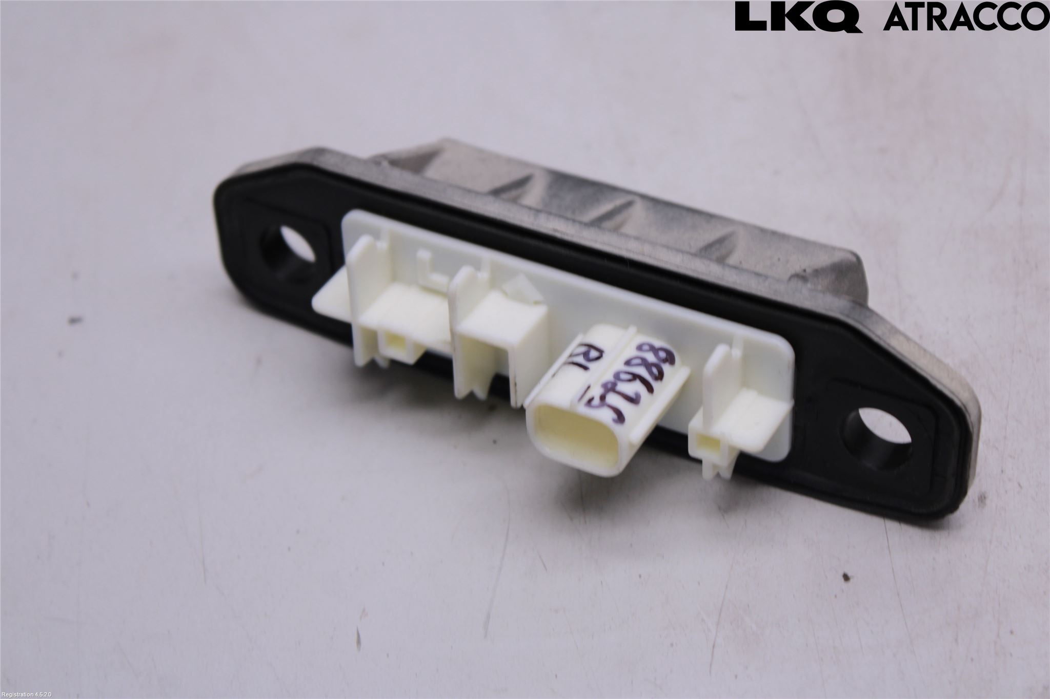 Toyota YARIS CROSS XP21 21- Bakluke Handtak Ytre