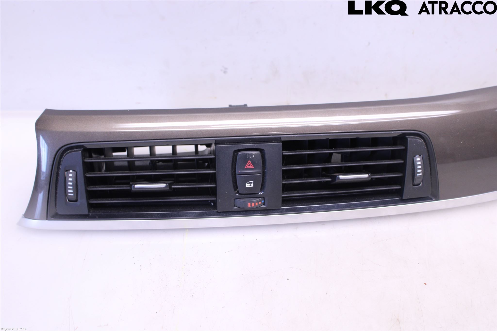 BMW 3 F30/F31/F80 12-19 Dashbord Kanal - Dyse