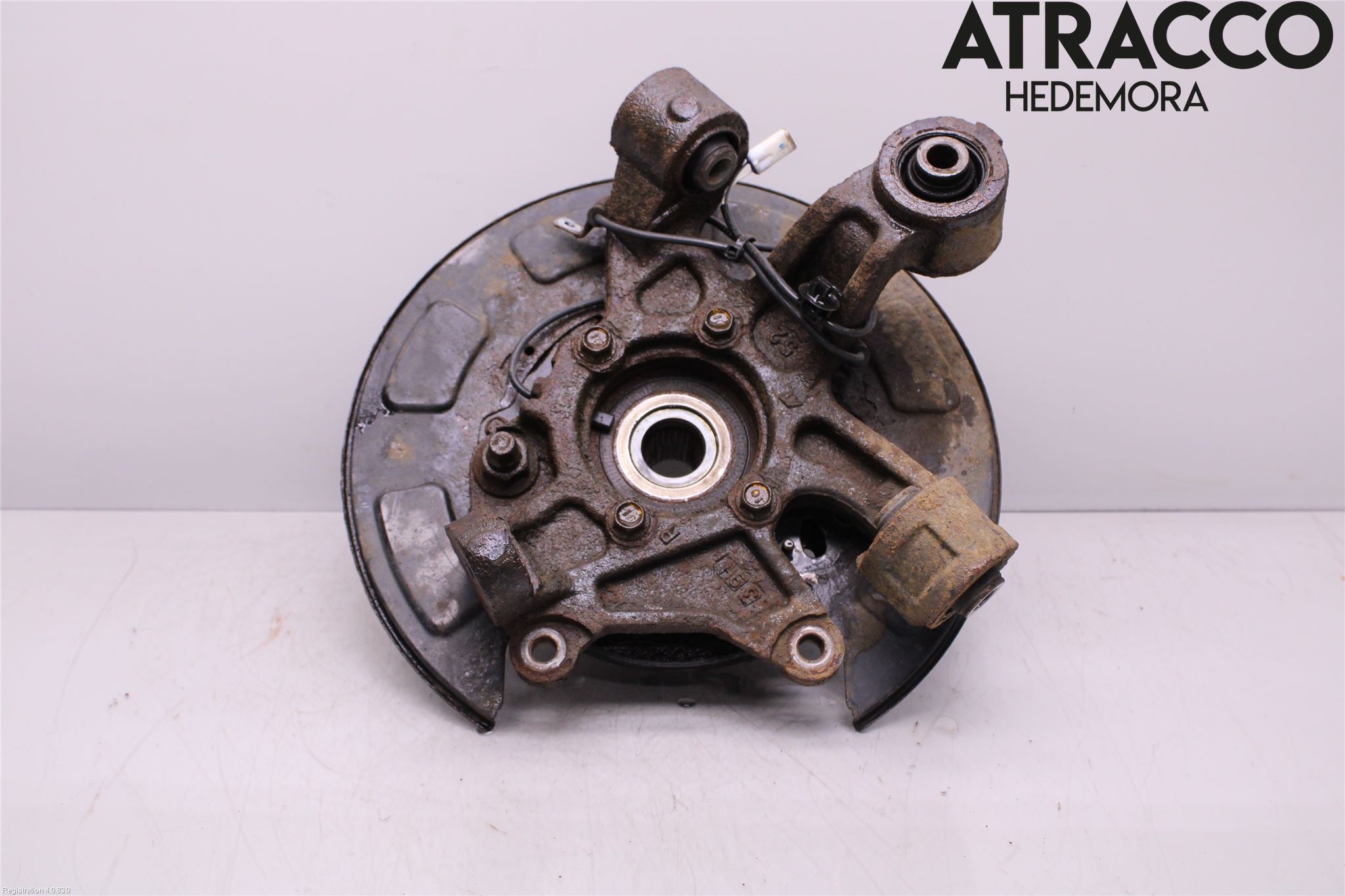 Suzuki GRAND VITARA II 06-14 Spindel Hb