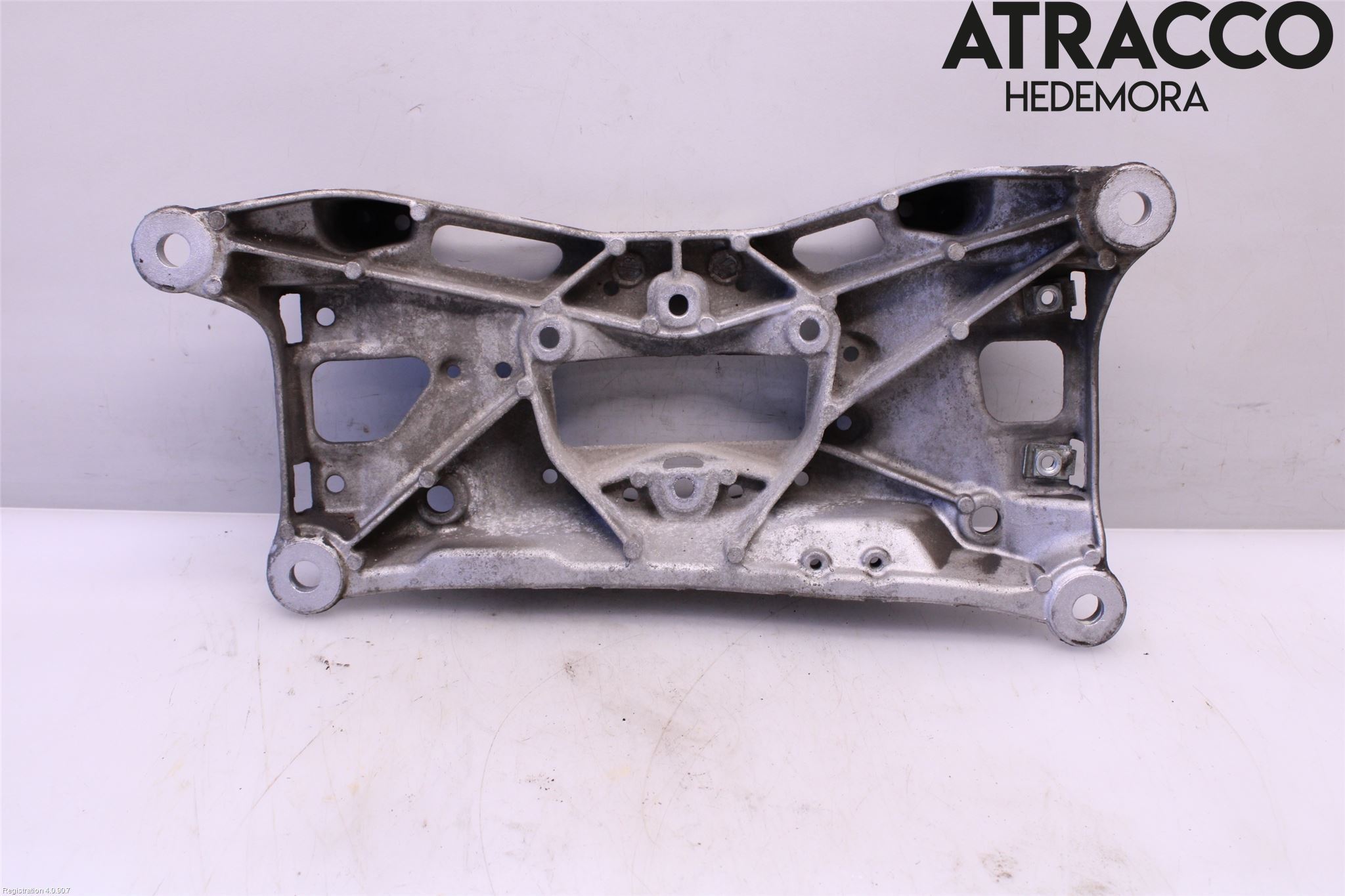 Audi A4/S4 B9 20- Gearkasse Bjelke - Travers