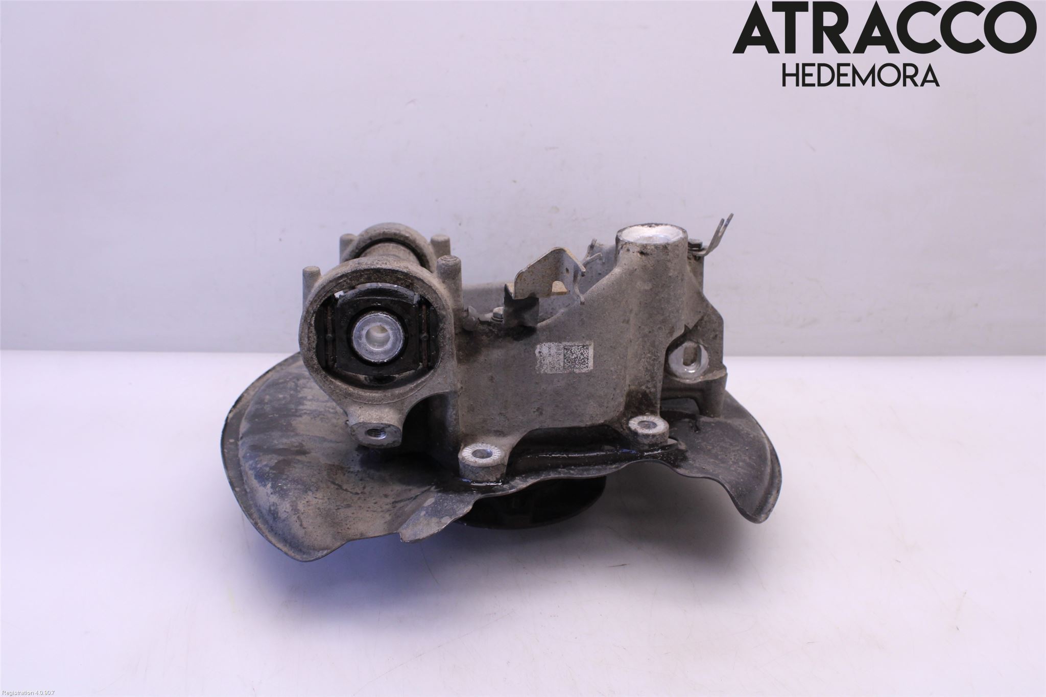 Audi A8/S8 4H 10-17 Spindel Vb