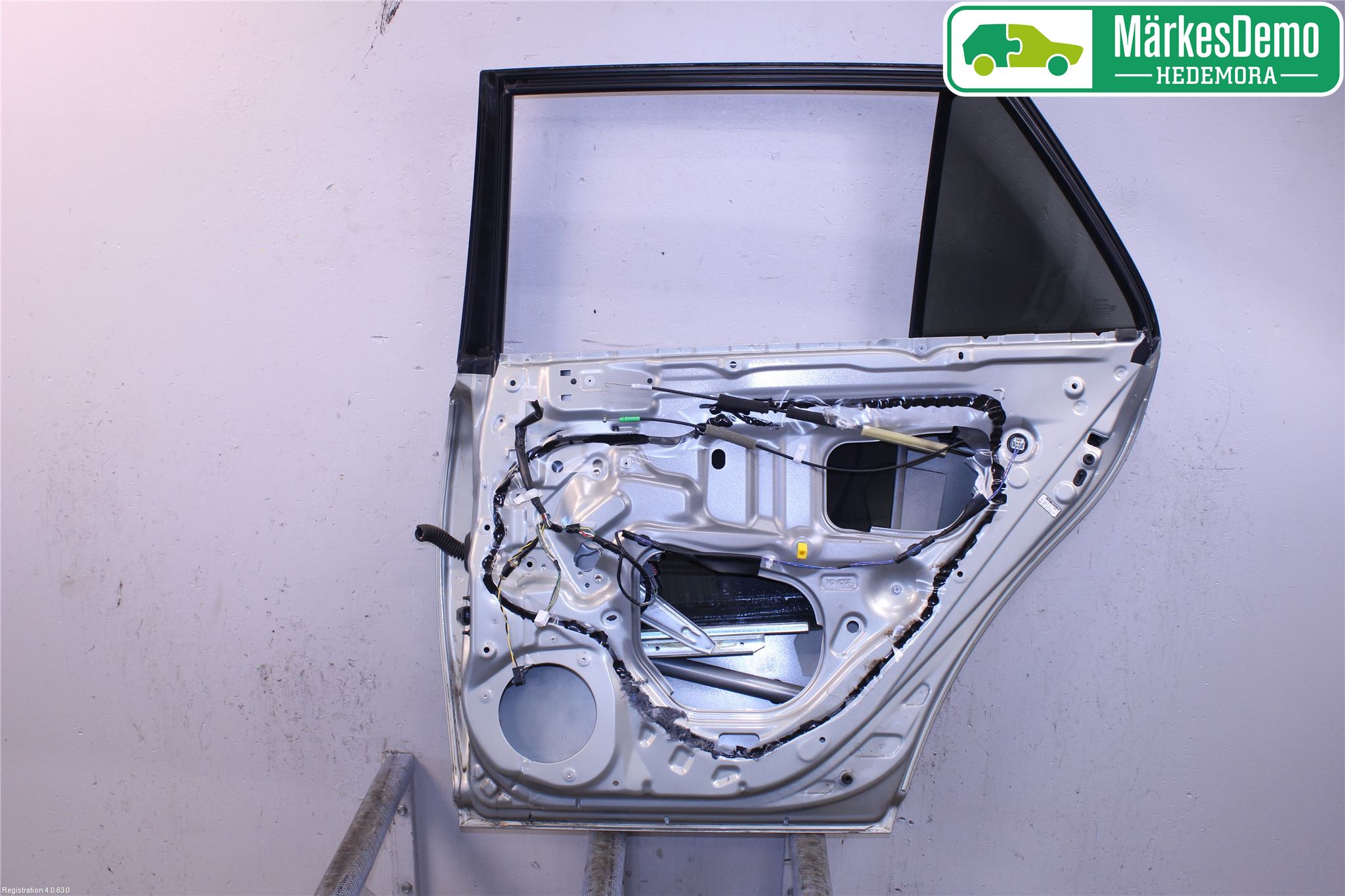 Toyota AVENSIS 07-08 Dør 4D Bak Høyre