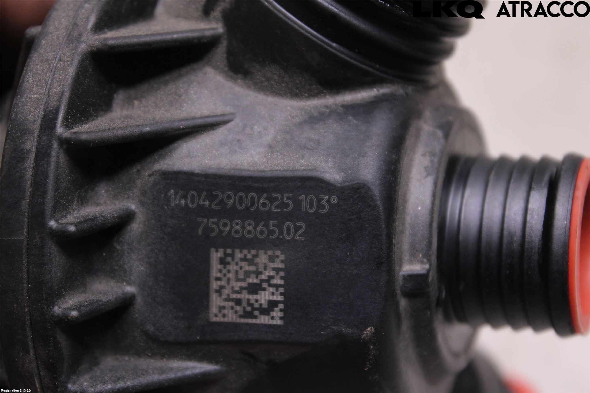 BMW 4 F32/F33/F82/F83 13-20 Kjøleslange Fordelingsrør