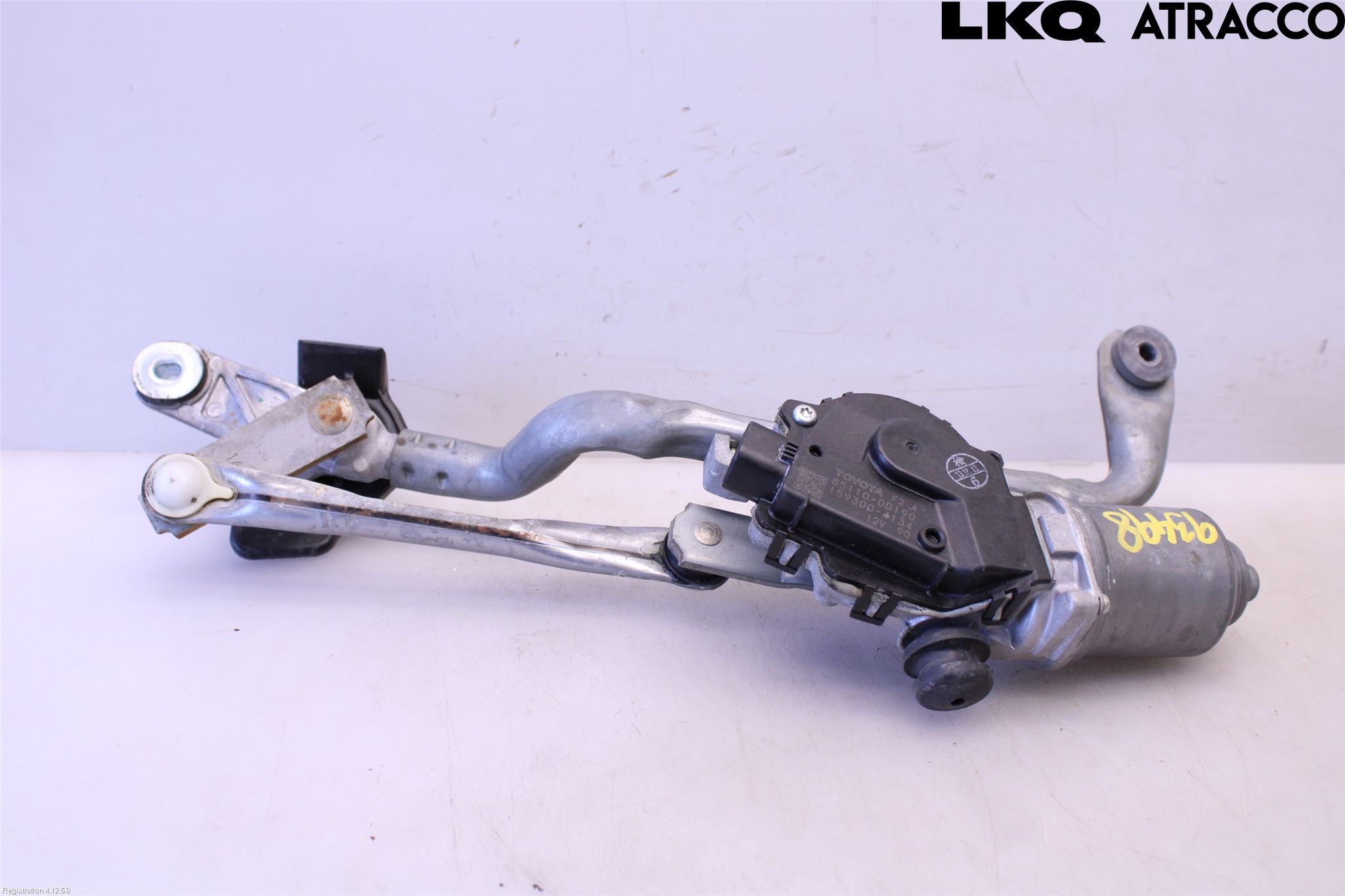 Toyota YARIS XP130 12-14 Viskermotor Frontrute