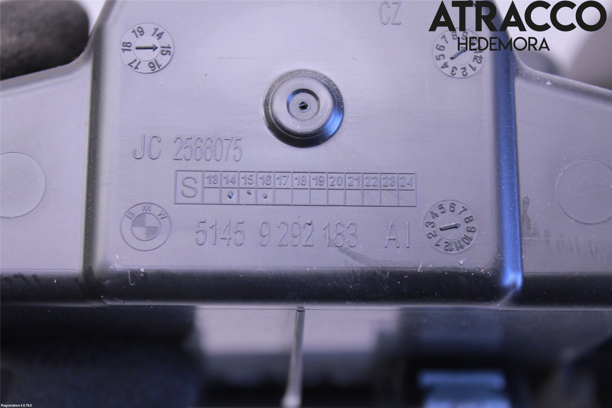 BMW X1 F48 15-22 Innr Oppbevaringsrom