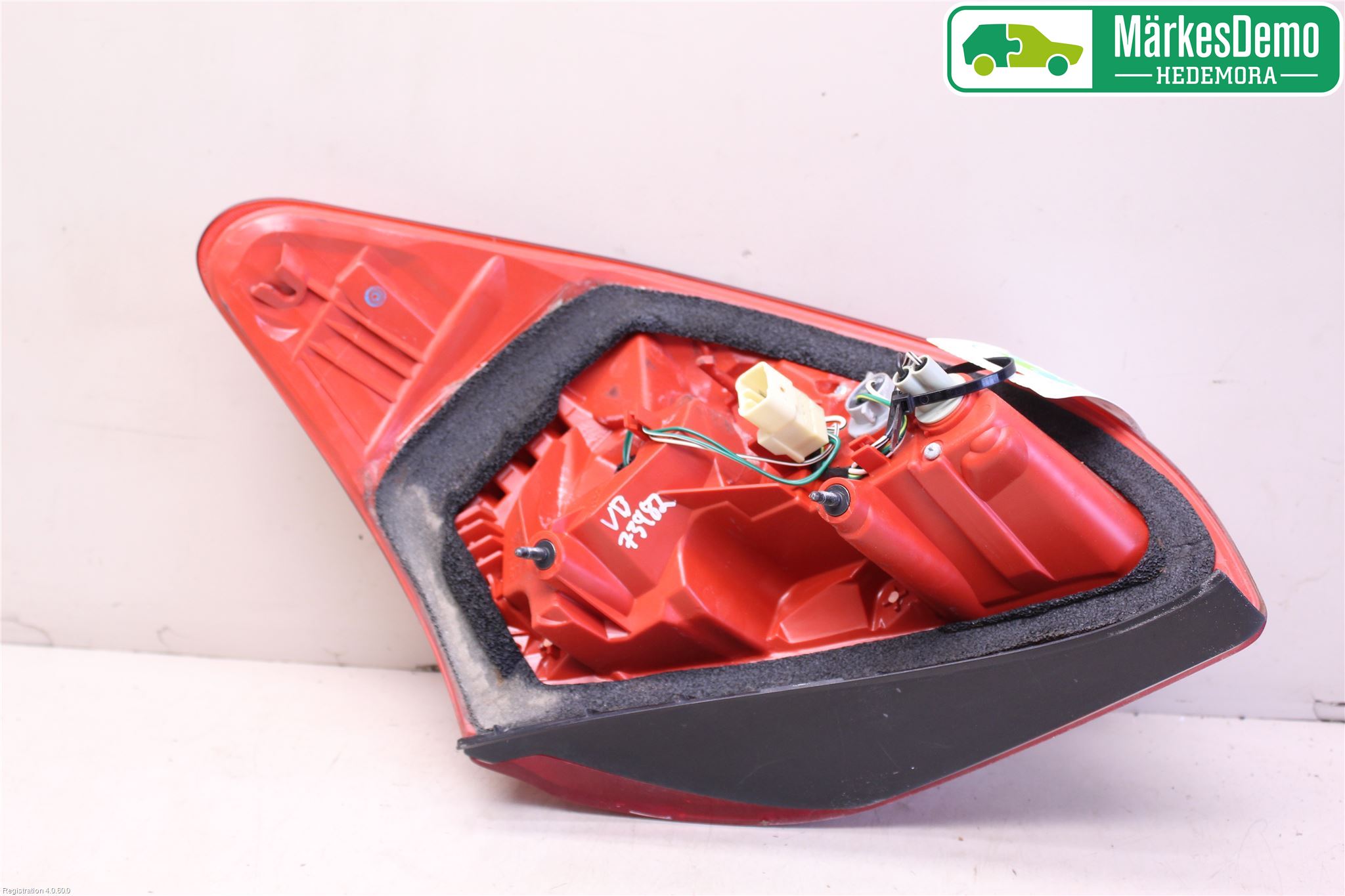 Toyota RAV 4 06-12 Baklykt Venstre