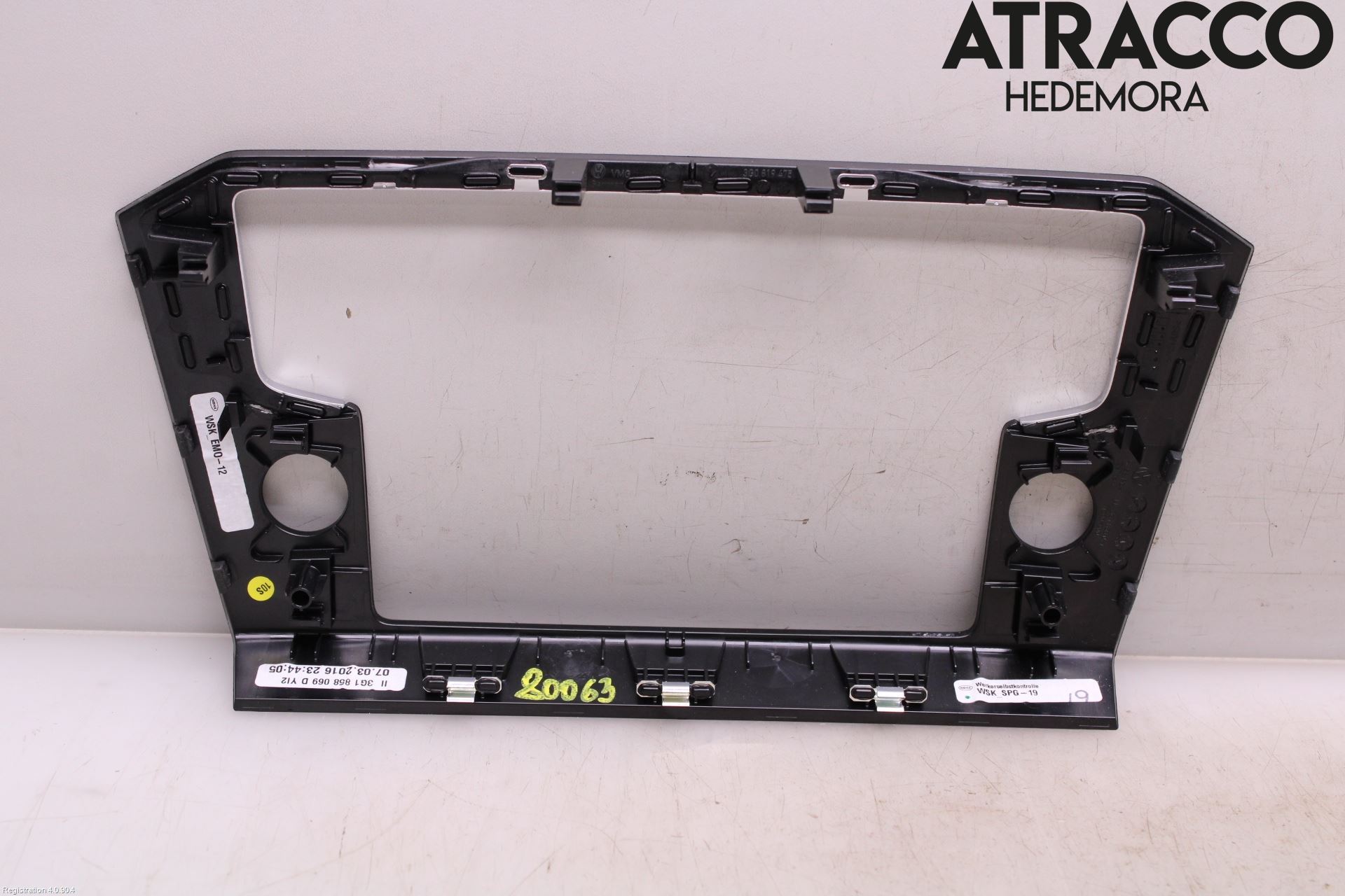 Volkswagen VW PASSAT 15-19 Innr Radio Ramme