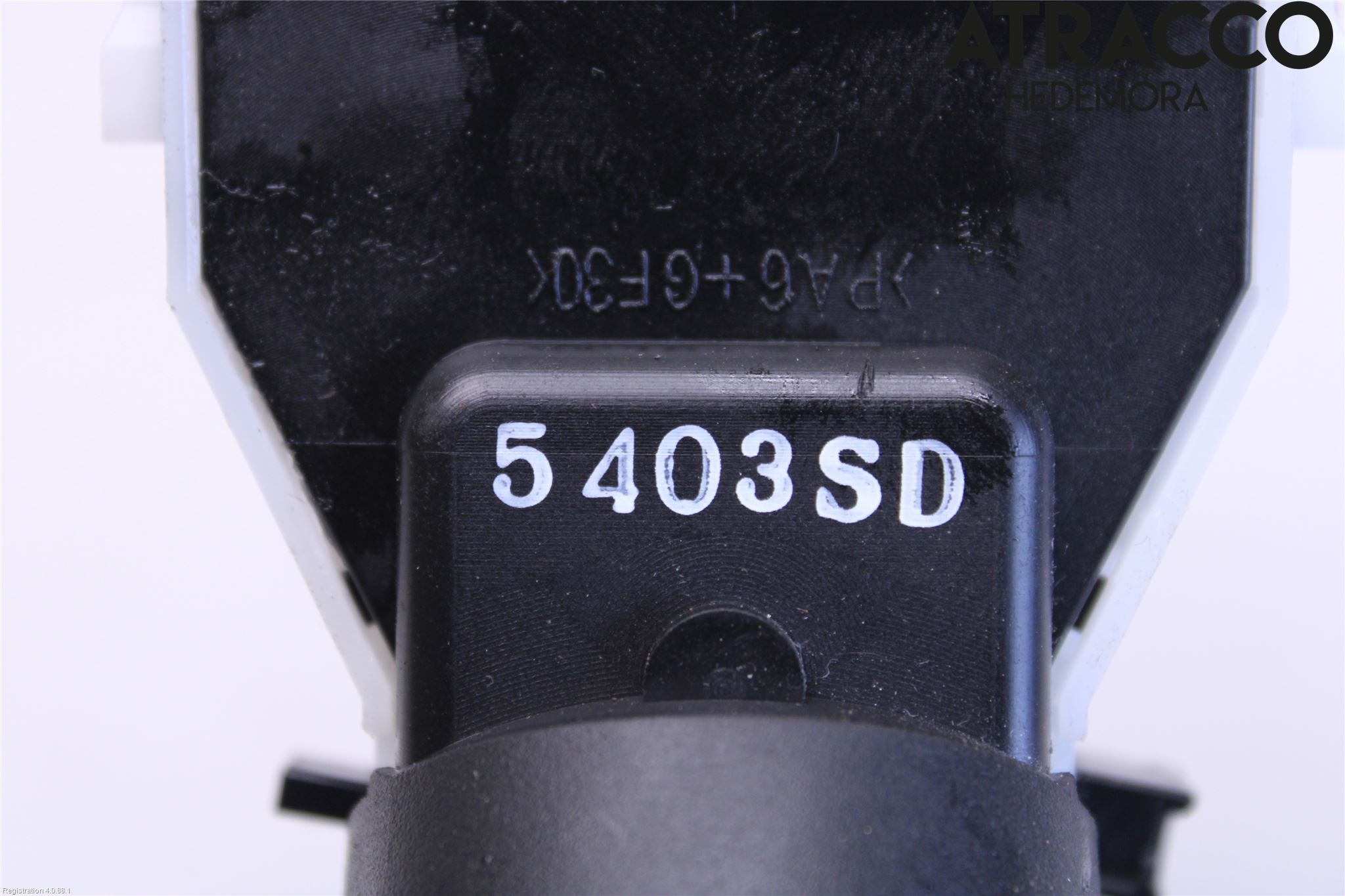 Nissan NAVARA 05-16 Bryter Ratt Visker - Spyler