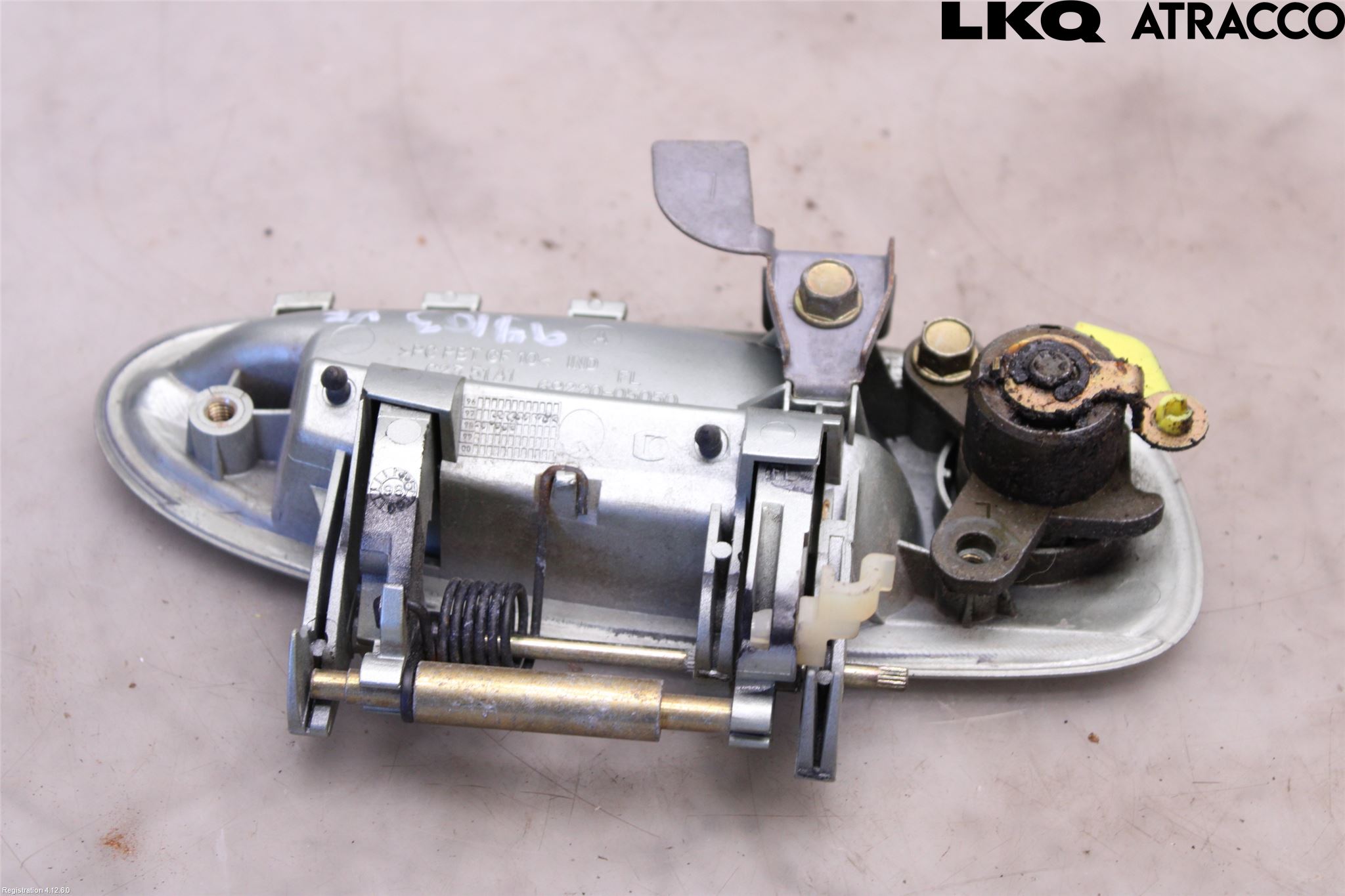 Toyota AVENSIS 98-02 Dørhandtak Ytre Venstre