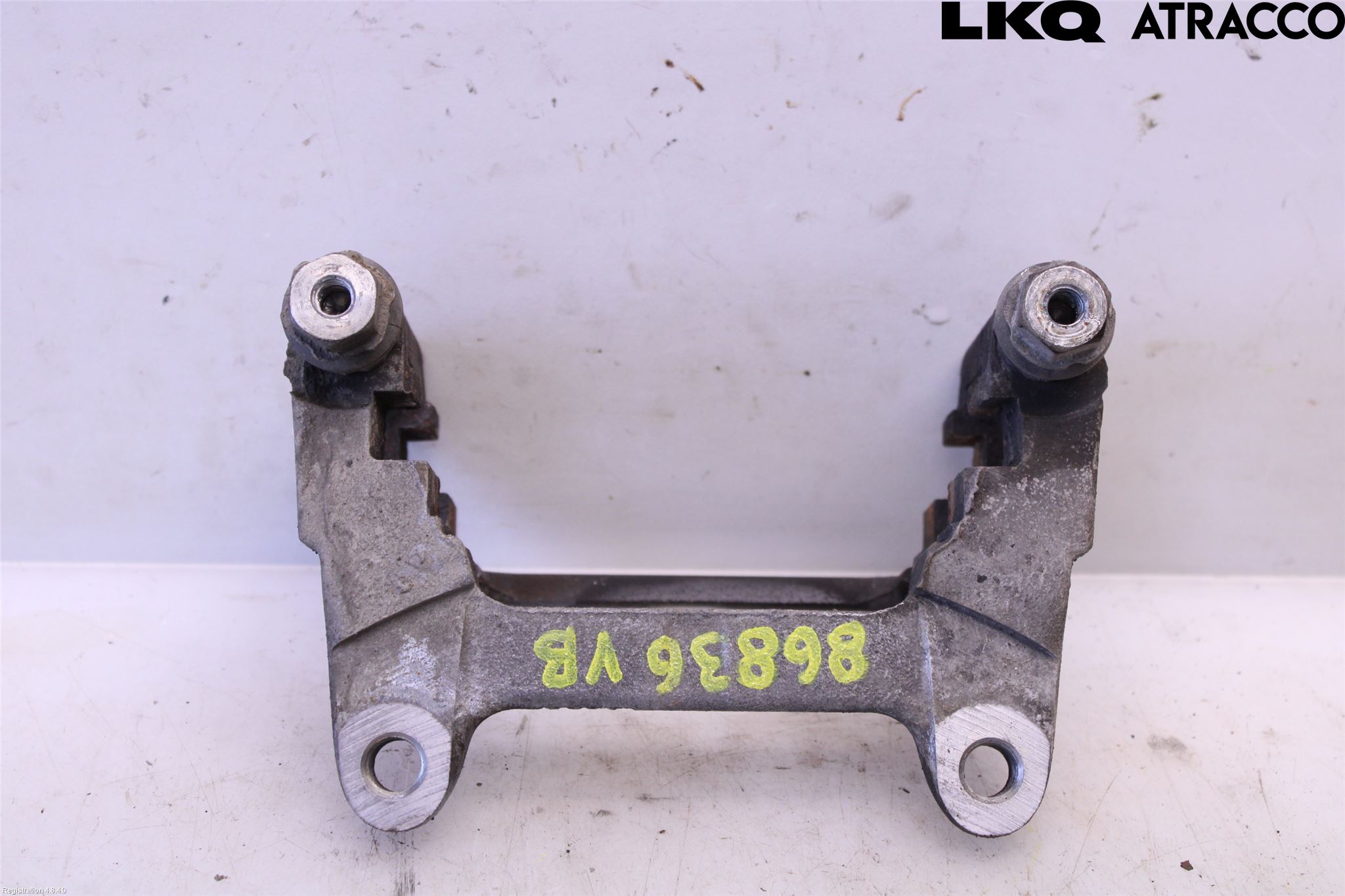 Audi A6 F2/C8 19- Bremsecaliper Feste Holder