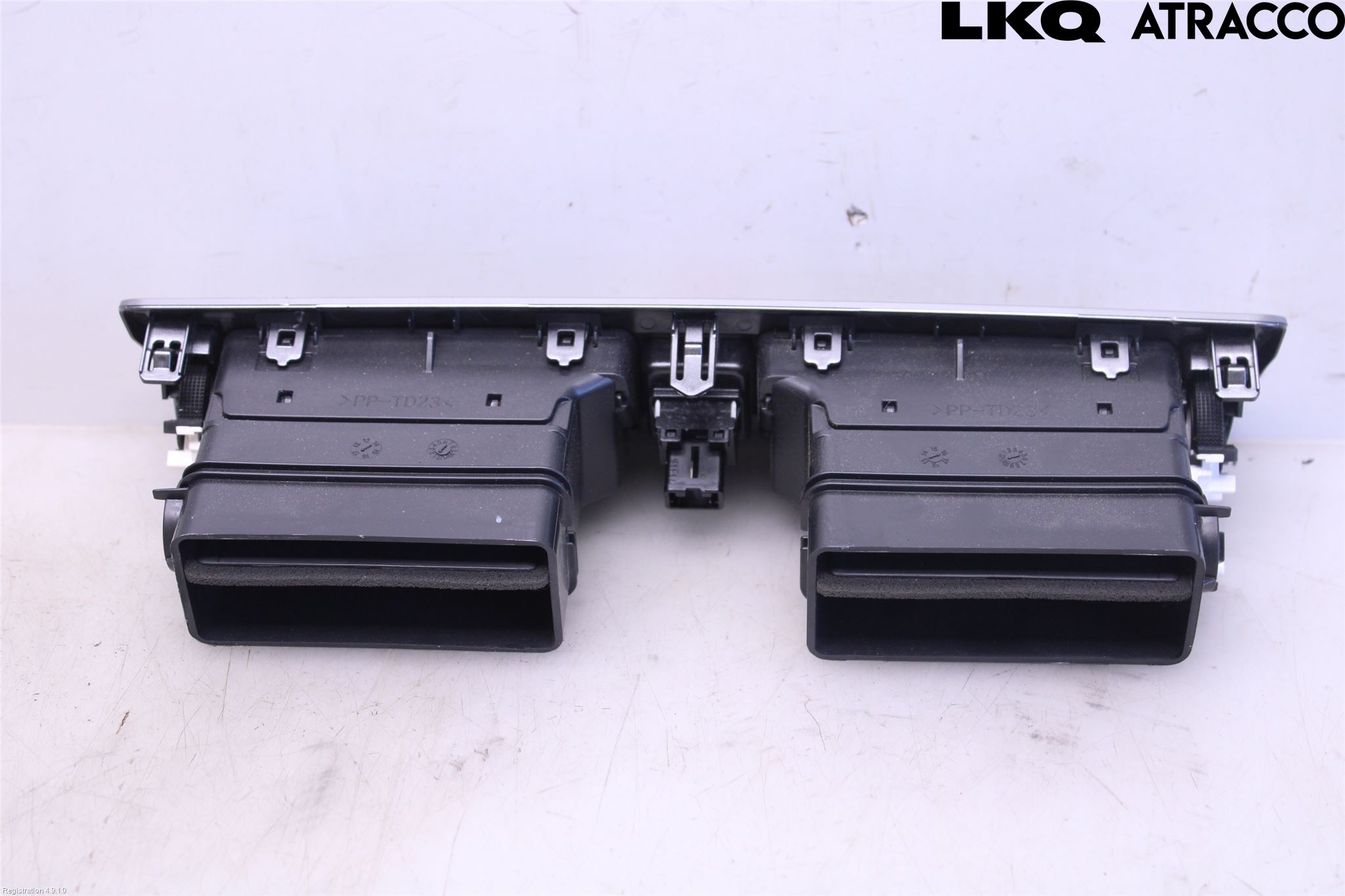 Subaru OUTBACK 15-20 Dashbord Kanal - Dyse
