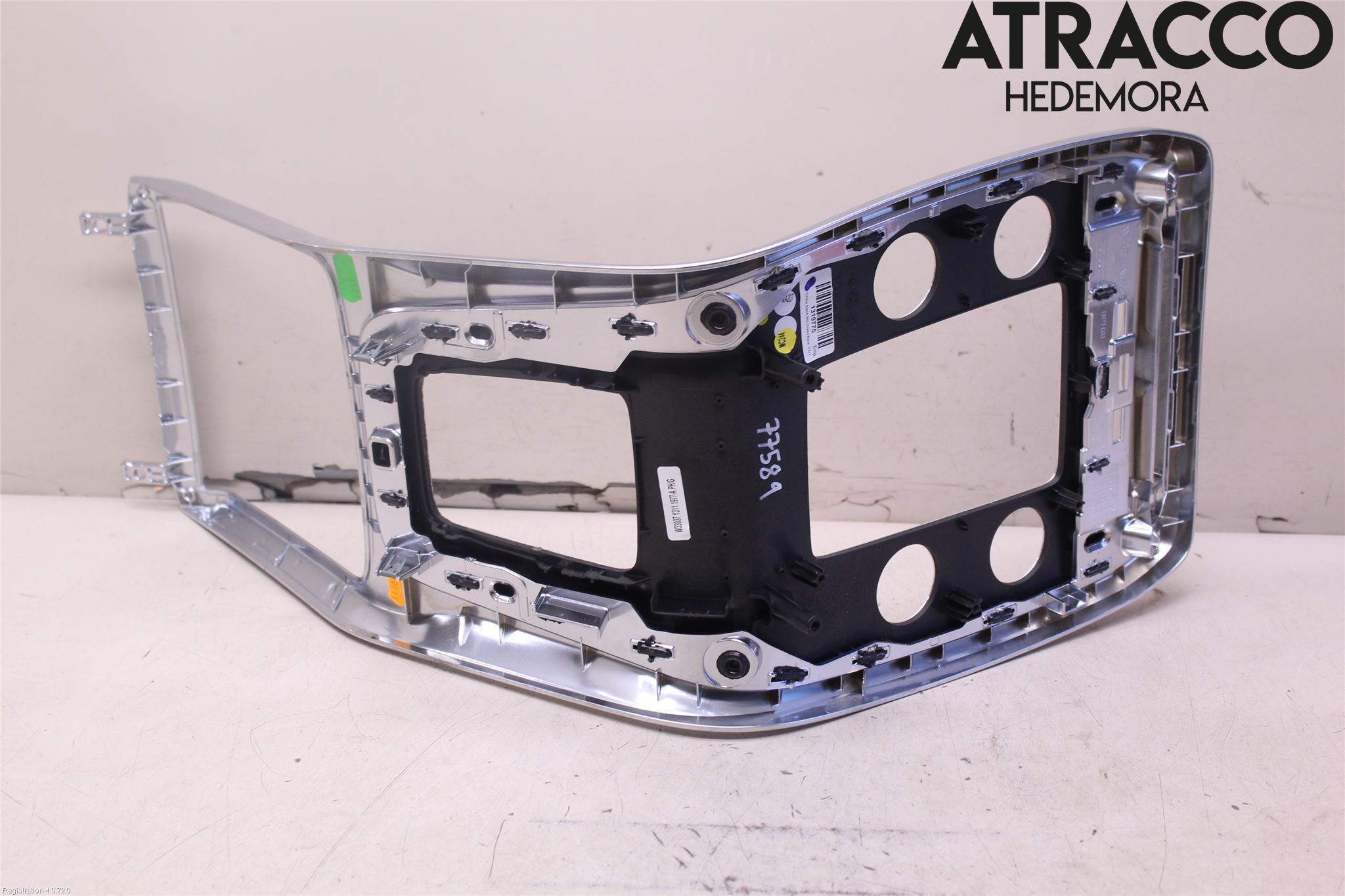 Volvo XC70 08-13 Innr Radio Ramme