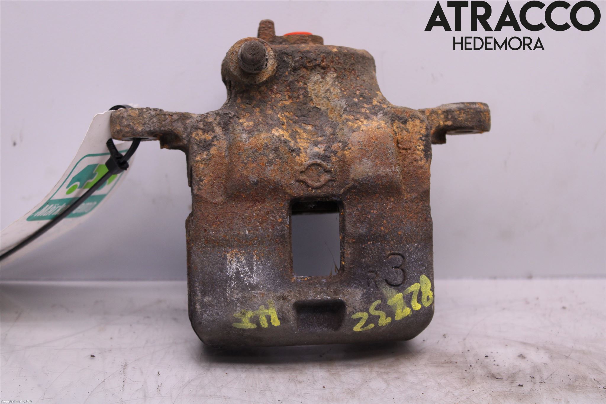Nissan ALMERA    96-00 Bremsecaliper Foran Høyre