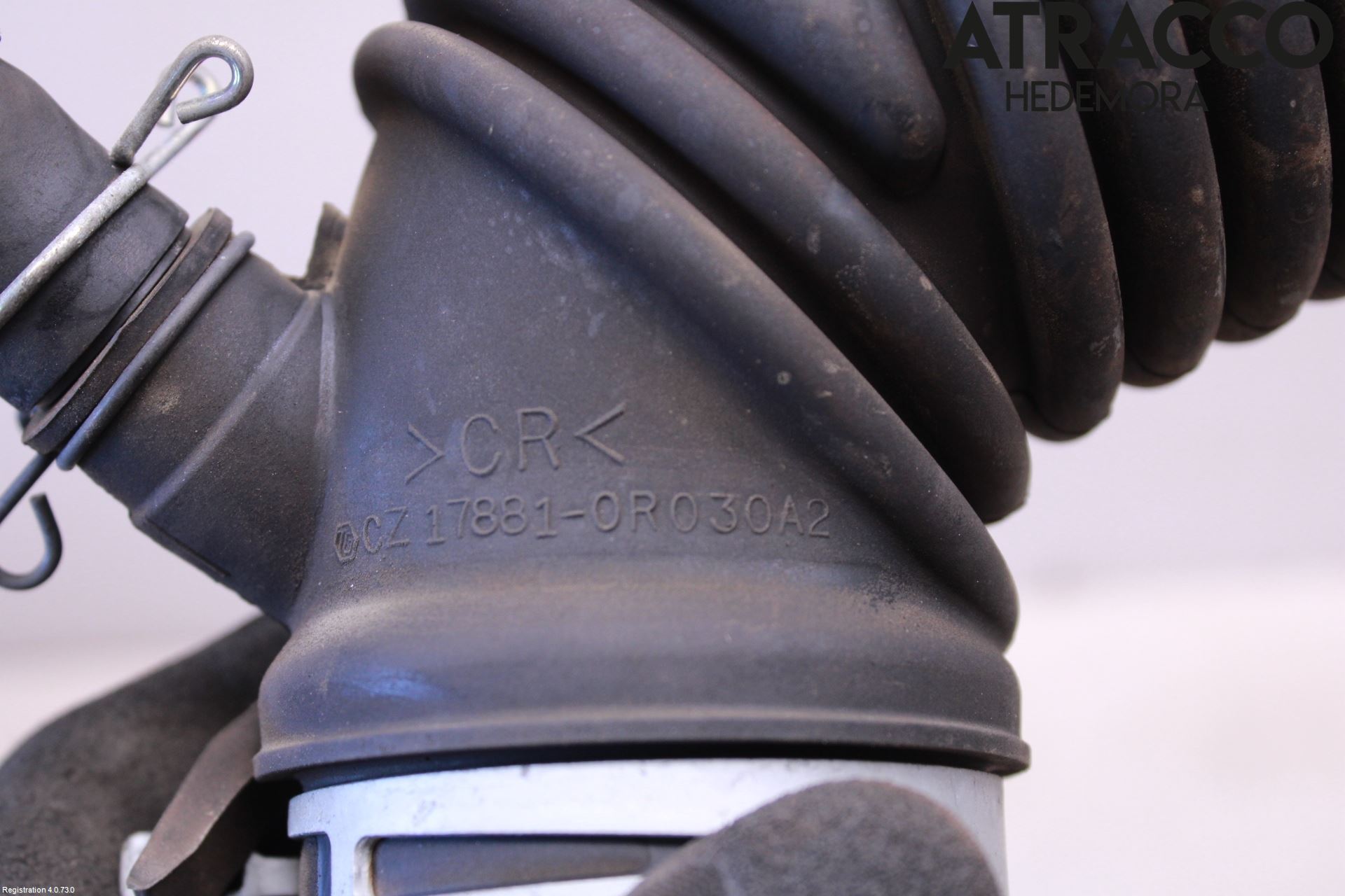 Toyota AVENSIS 09-15 Inns Gummibelg - Slange