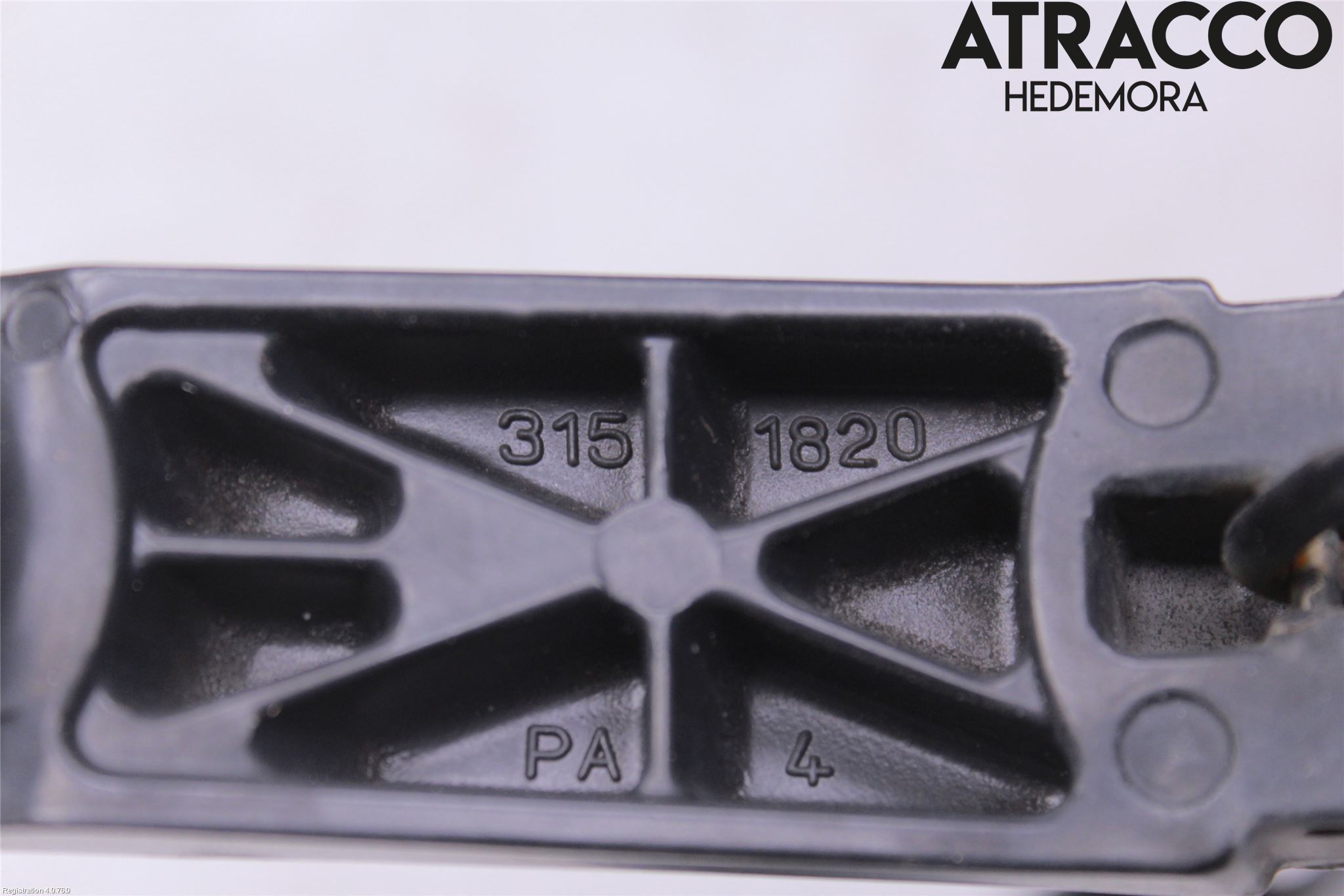 Toyota AURIS 07-09 Viskerarm-Armer Frontrute