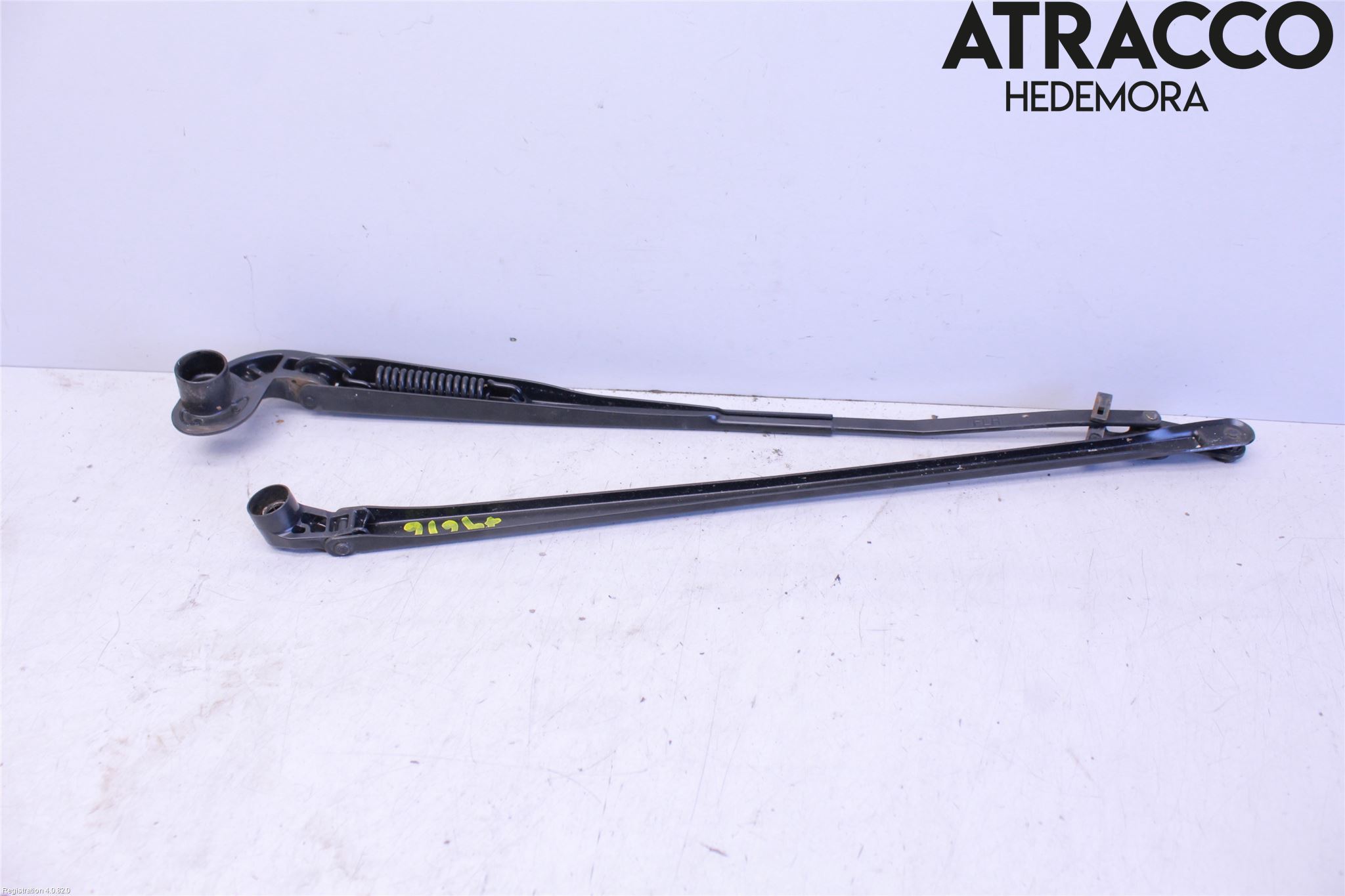 Toyota VERSO-S 11-16 Viskerarm-Armer Frontrute