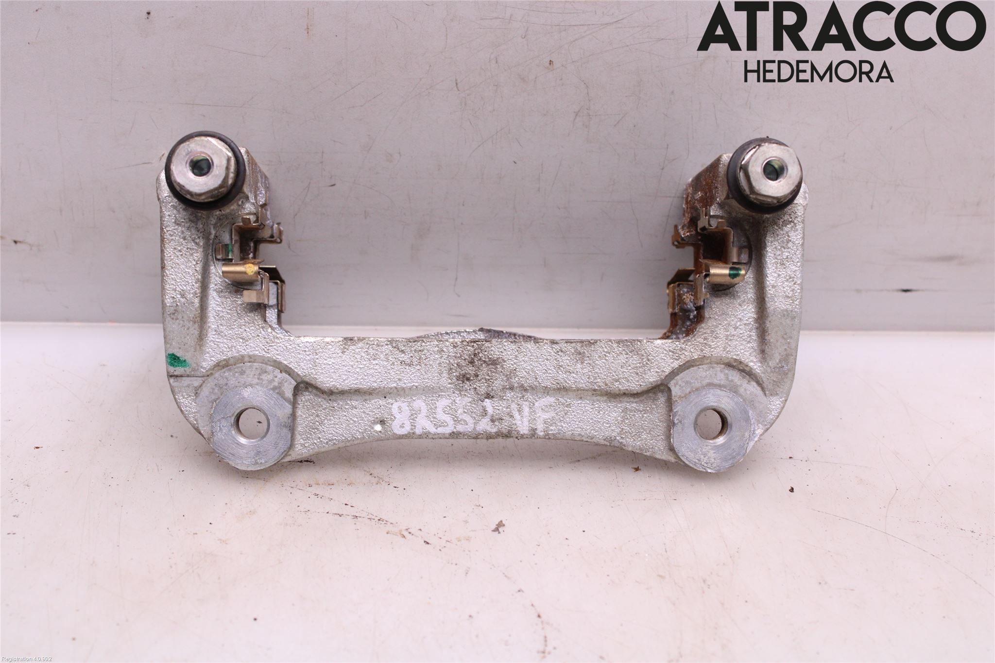 Toyota RAV4 19- Bremsecaliper Feste Holder