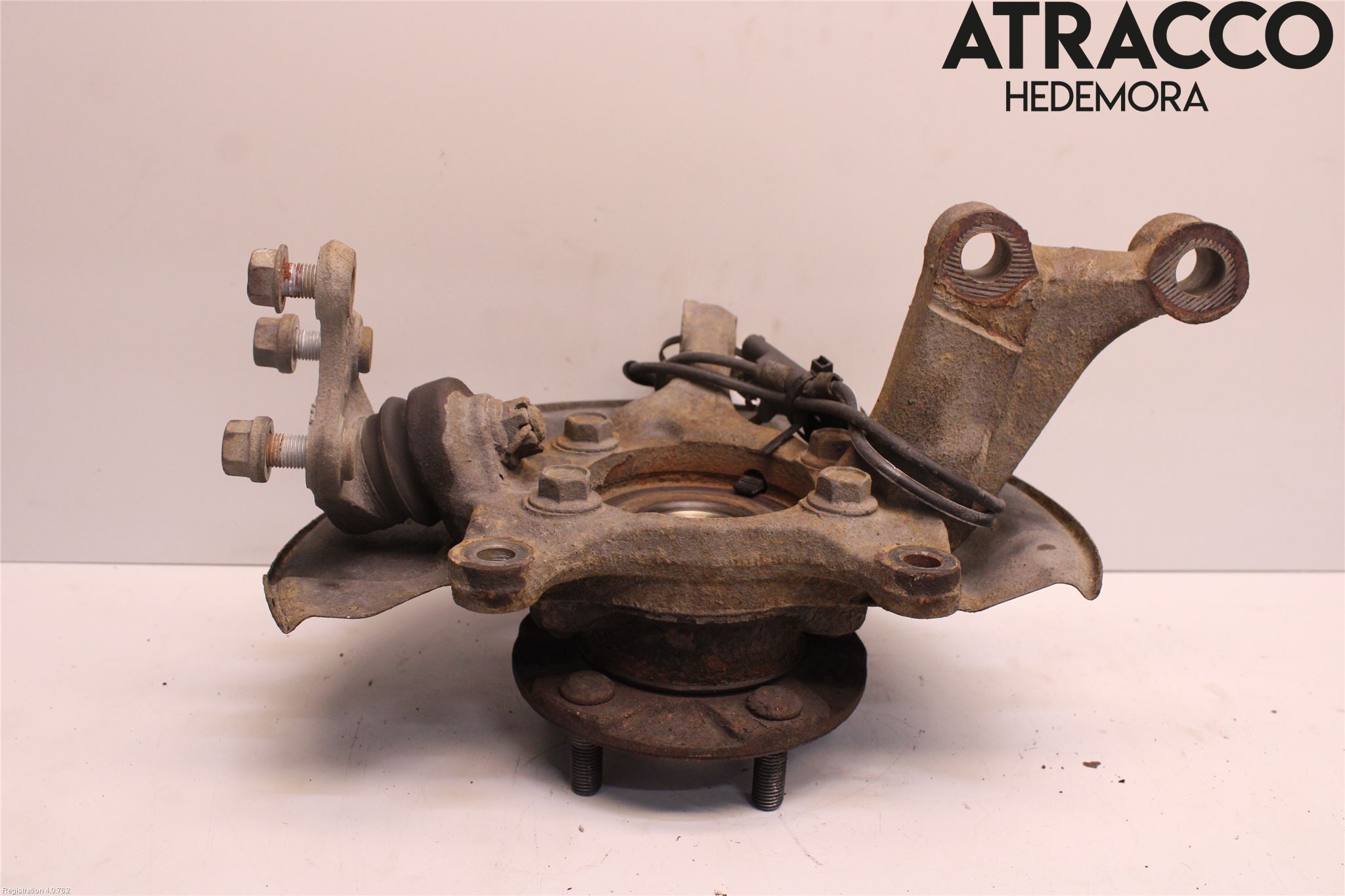 Toyota VERSO 09-18 Spindel Vf