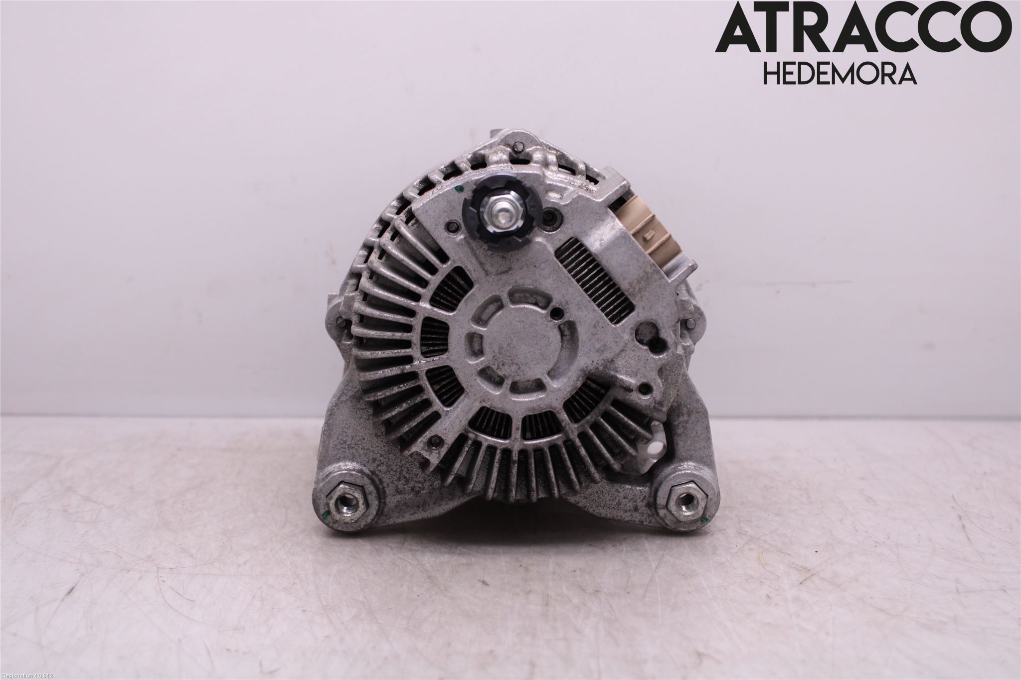Nissan QASHQAI+2  10-14 Dynamo