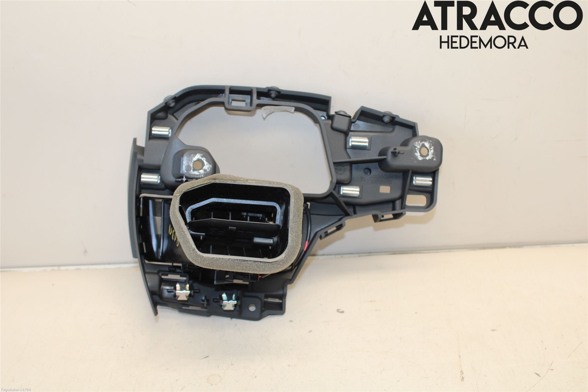 Audi A4/S4 B9 16-19 Dashbord Kanal - Dyse