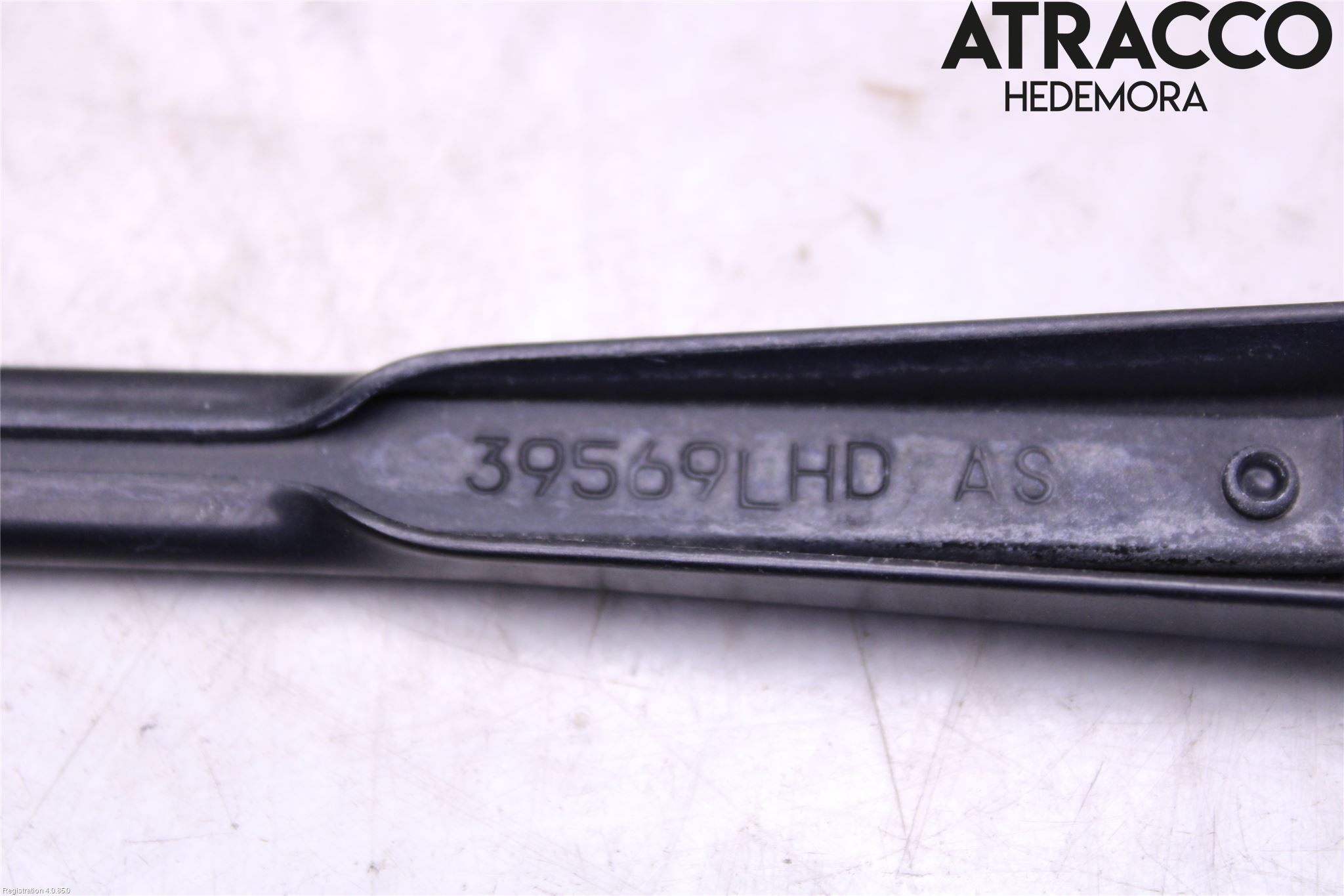 Nissan NAVARA 05-16 Viskerarm-Armer Frontrute