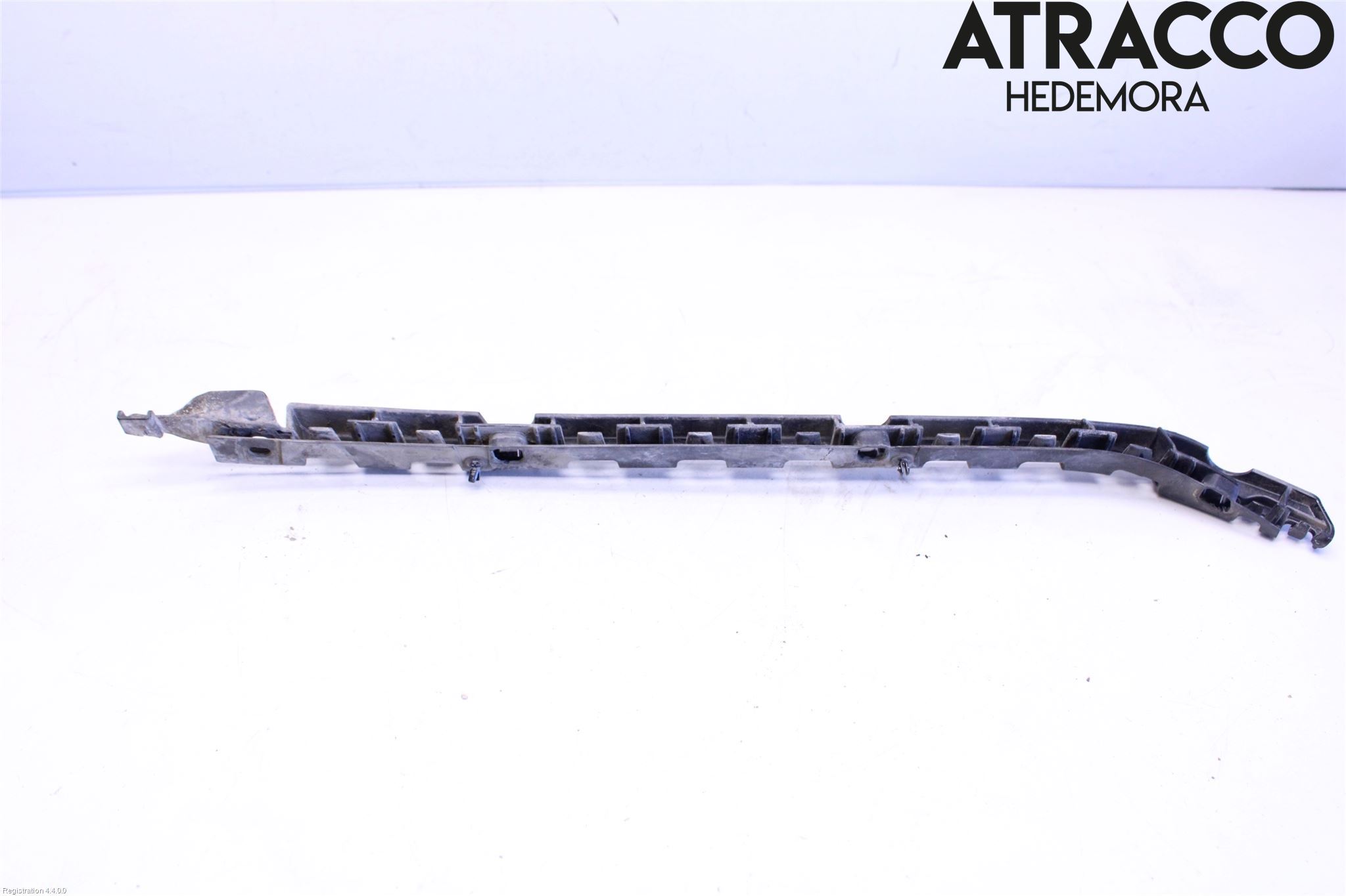 Mercedes-Benz MB E-KLASS (W212) 09-16 Støtfangerfeste Bak Høyre