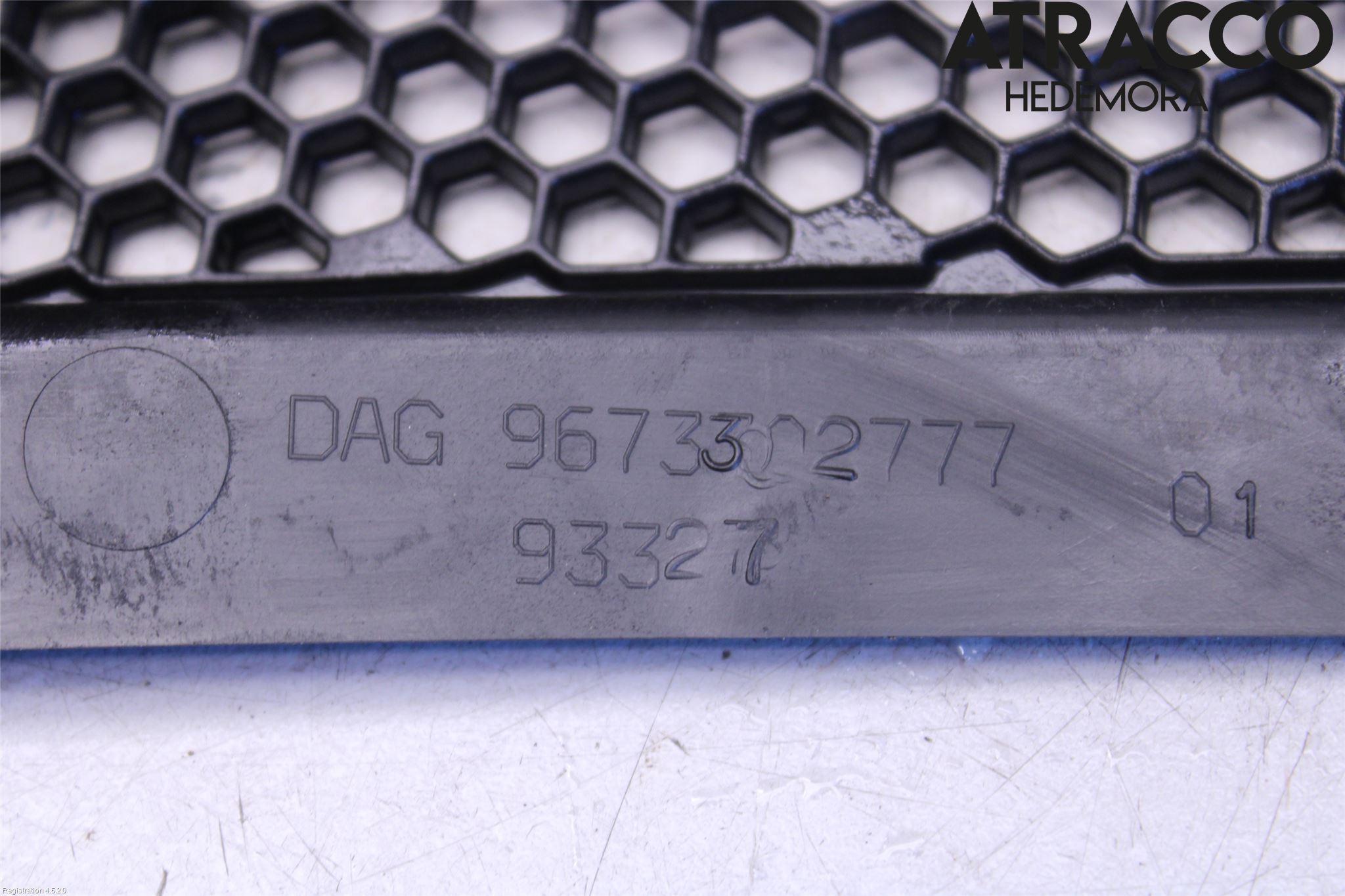 Peugeot PEUGOT 208 16-19 Visker Deksel-Grill-Under Frr