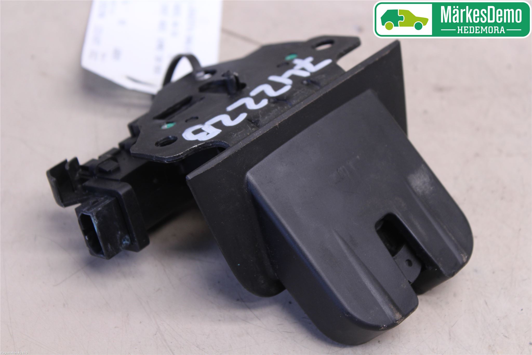 Audi A4/S4 05-07 Bakluke-Lokk Låsekasse
