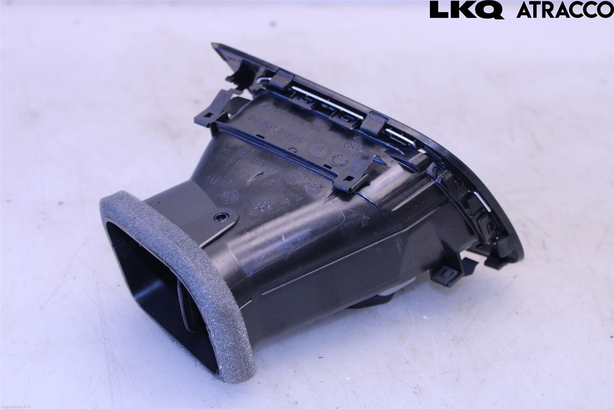 Volkswagen VW GOLF / E-GOLF VII 13-20 Dashbord Kanal - Dyse