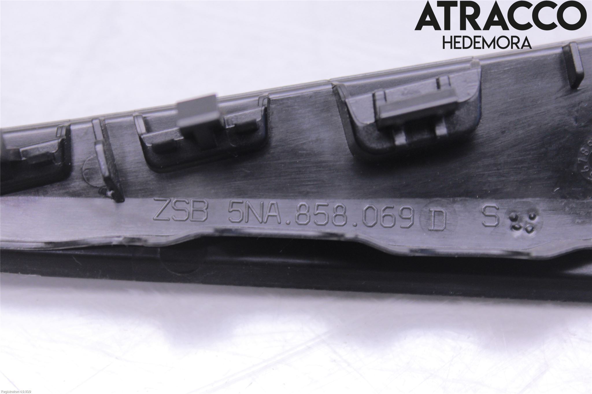 Volkswagen VW TIGUAN 16-24 Innr Radio Ramme
