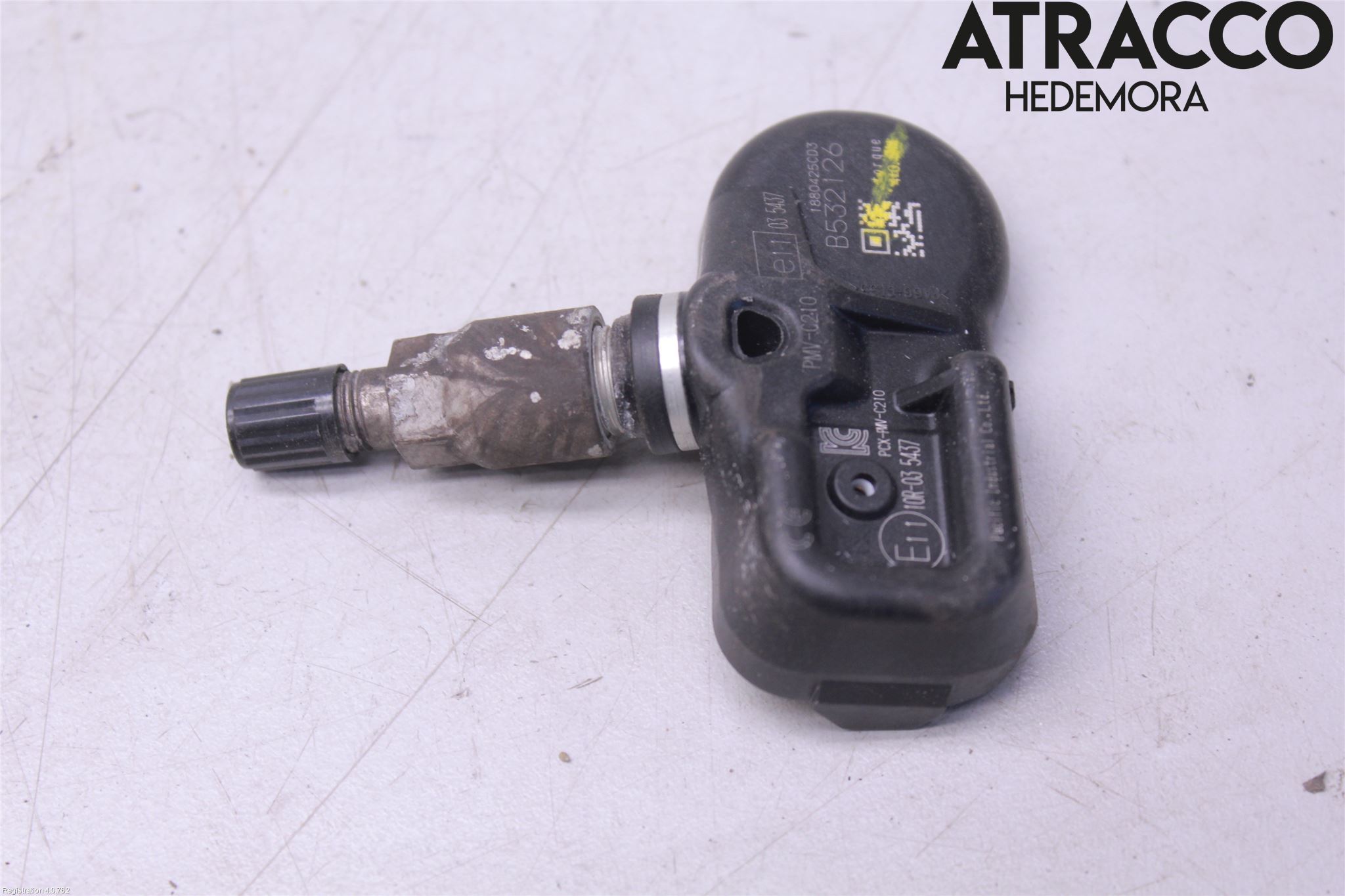 Toyota YARIS XP130 15-20 Giver Dekktrykk