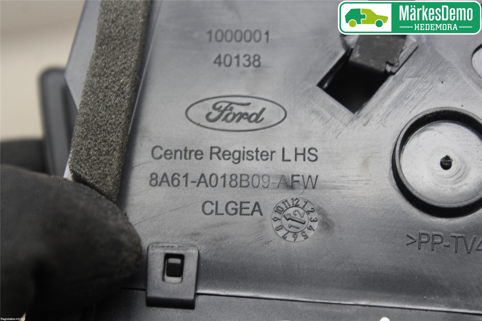 Ford FIESTA 13-17 Dashbord Kanal - Dyse