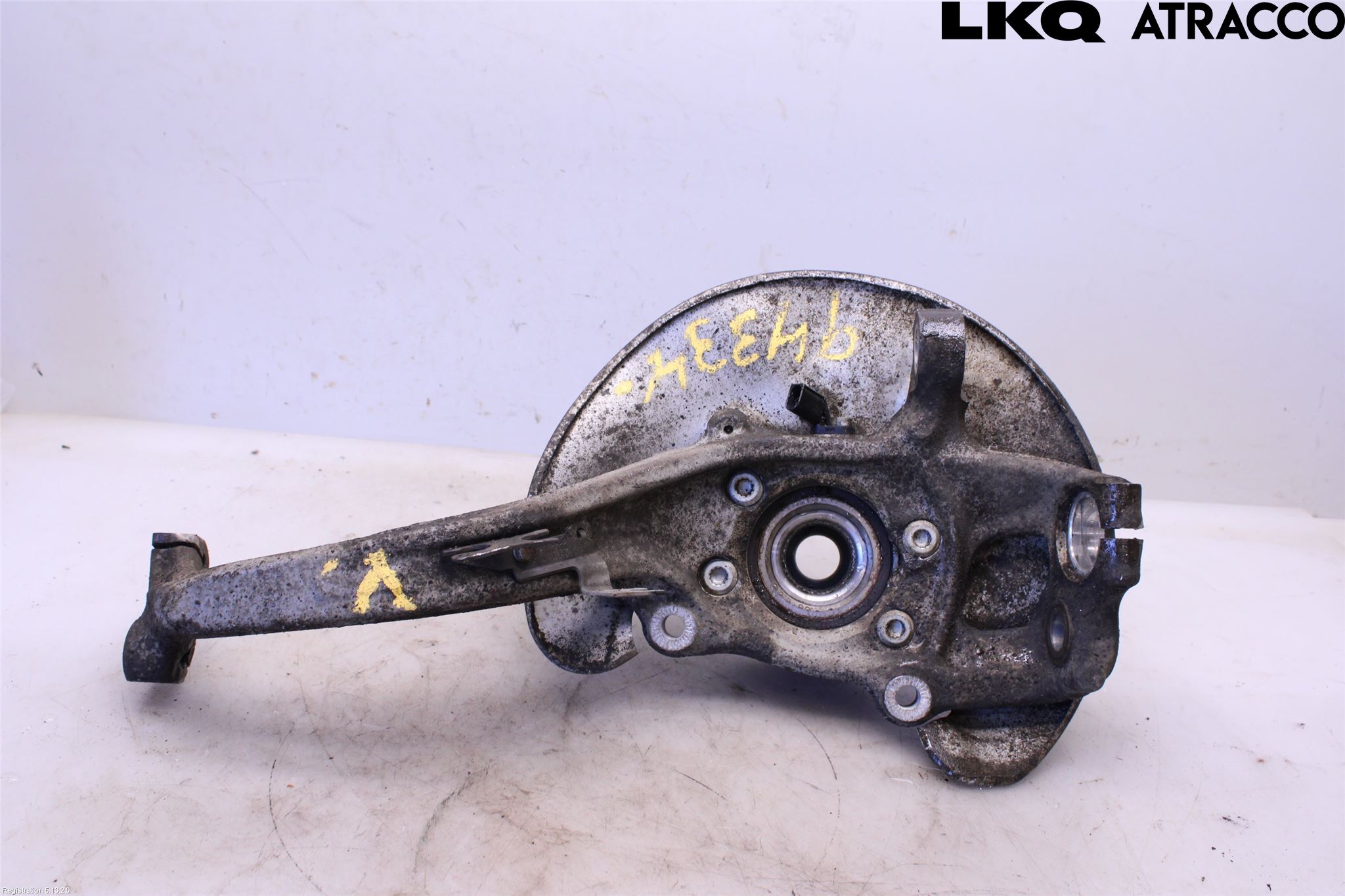 Audi A6/S6 4G 11-18 Spindel Vf
