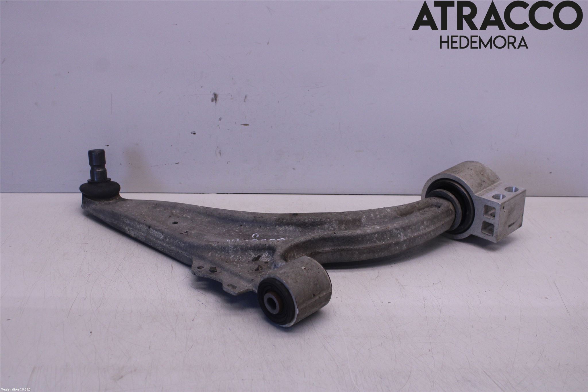 Opel ASTRA J 10-15 Bærearm Foran Høyre Nedre
