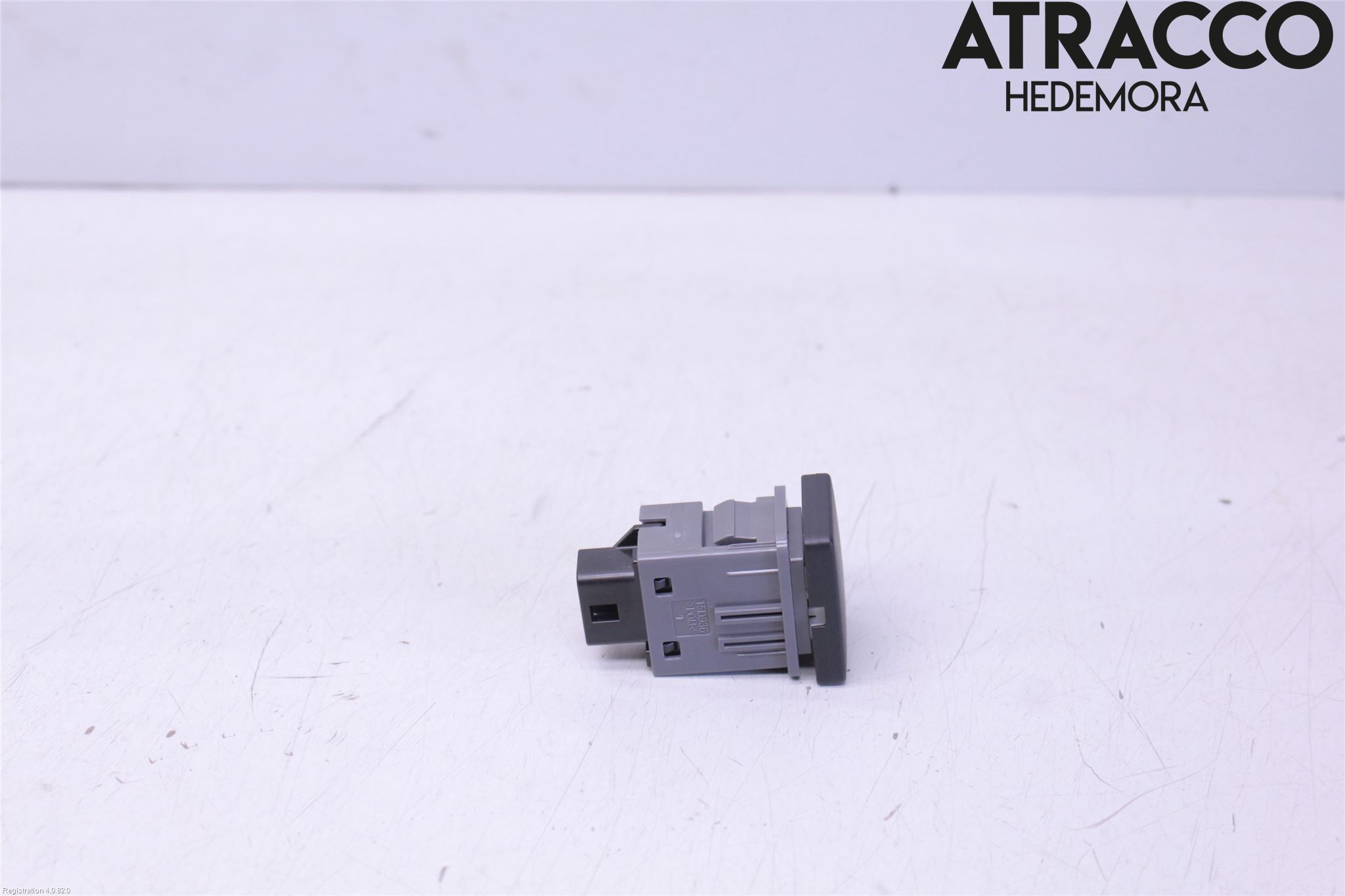 Toyota C-HR 16-23 Bryter Drivstoff Tankluke
