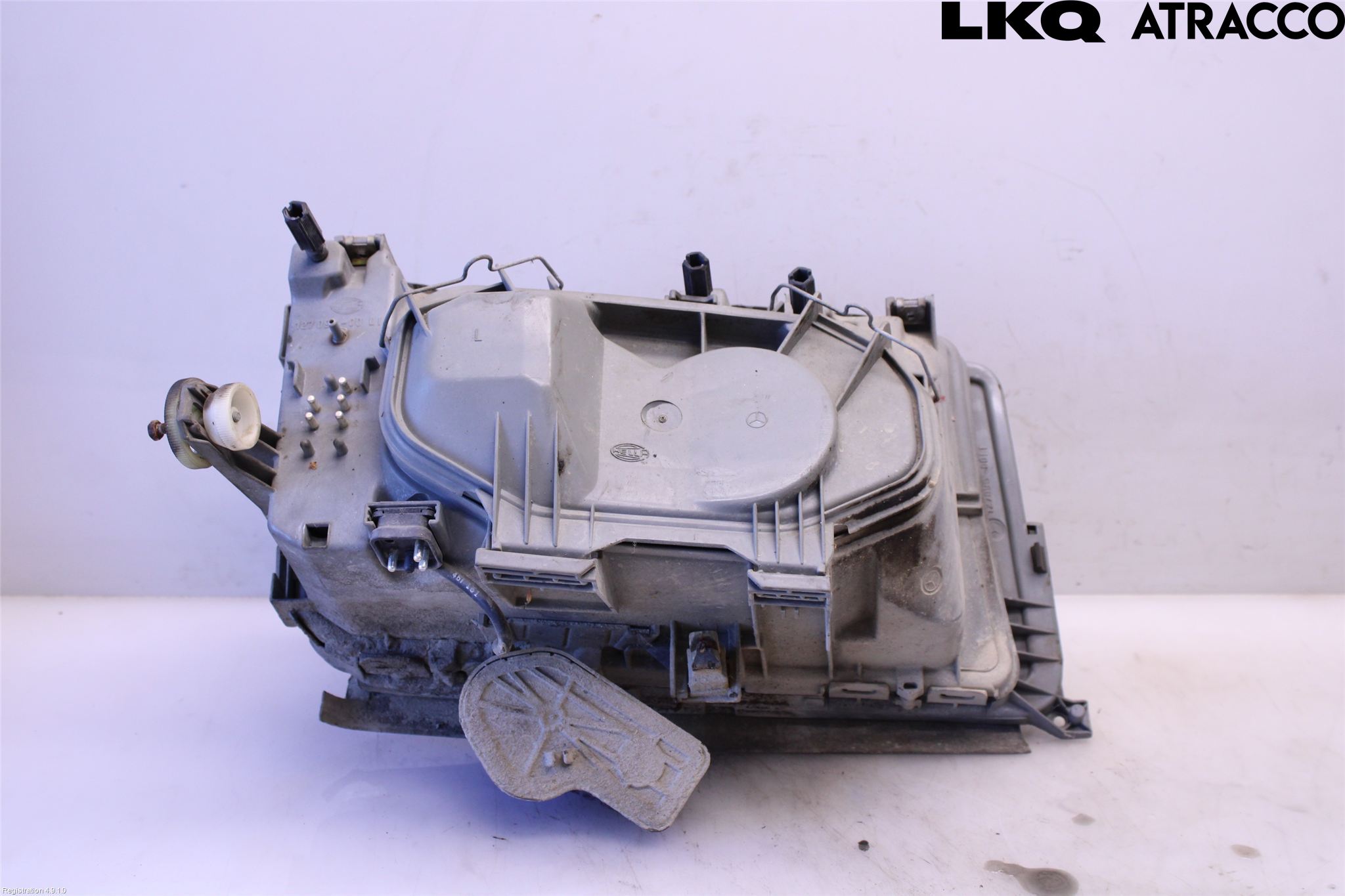 Mercedes-Benz MB 190    (W201) 82-93 Frontlykt Venstre