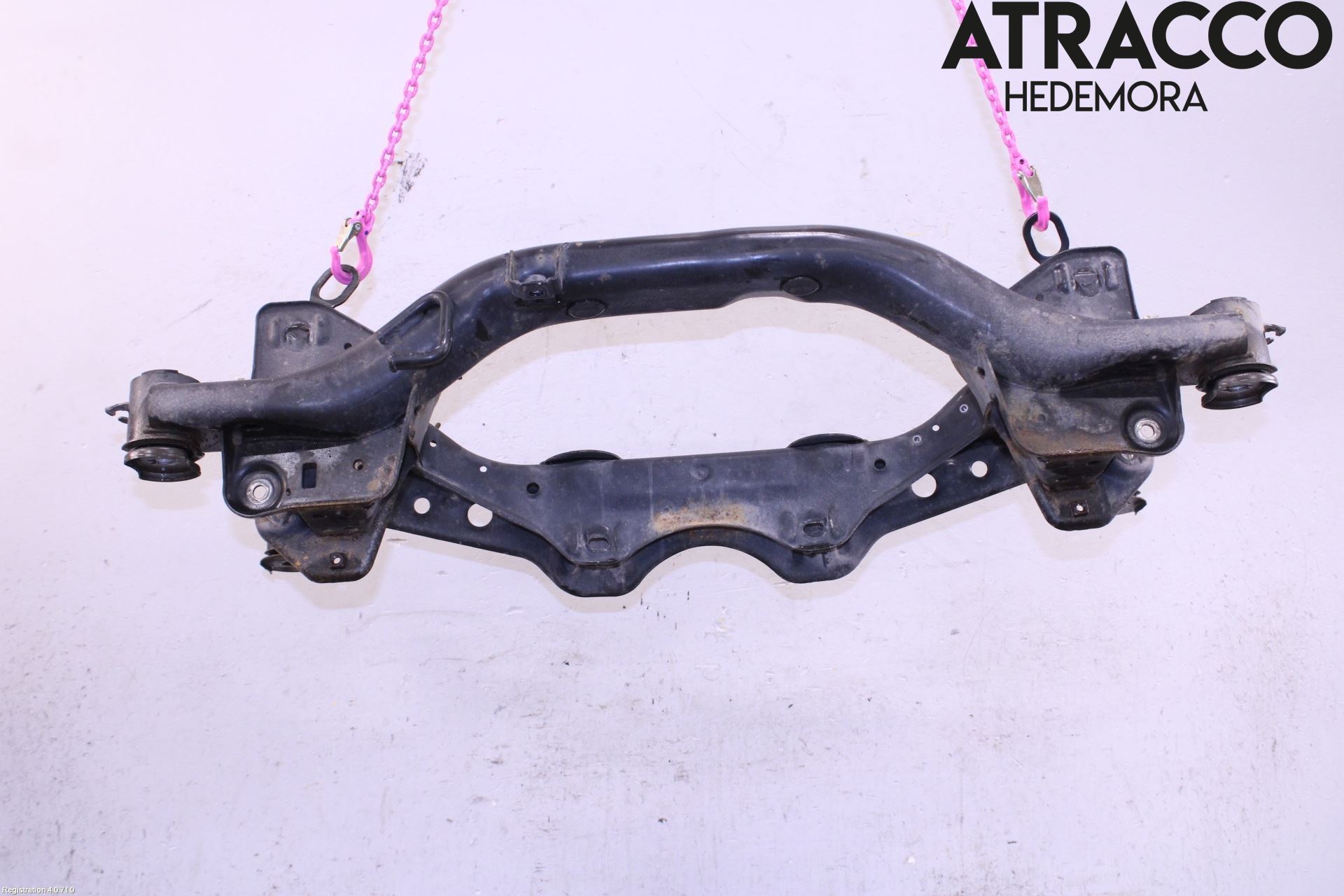 Volkswagen VW TIGUAN 16-24 Bakaksel Feste Travers-Ramme