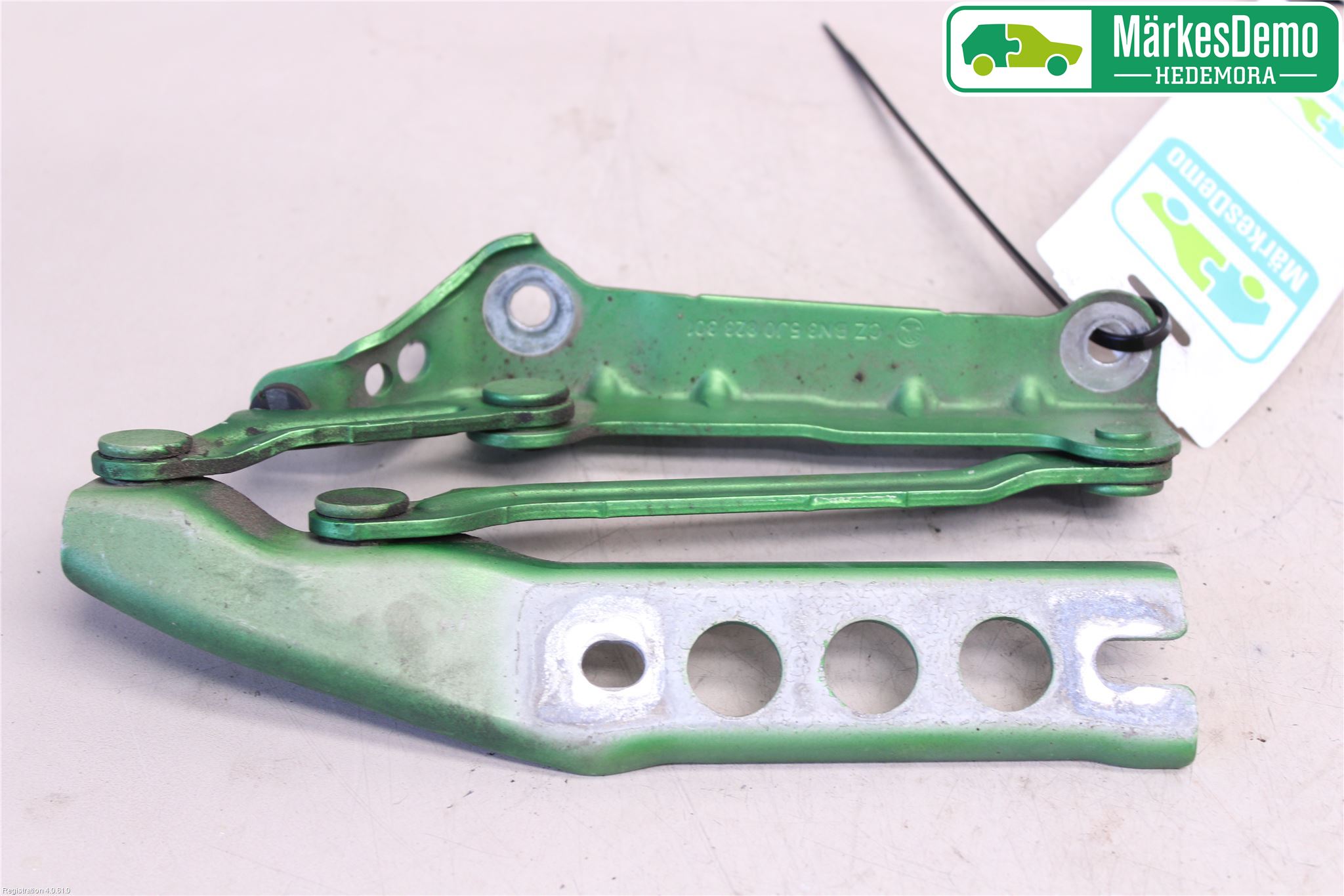 Skoda FABIA 07-14 Panser Hengsel - Hengsler